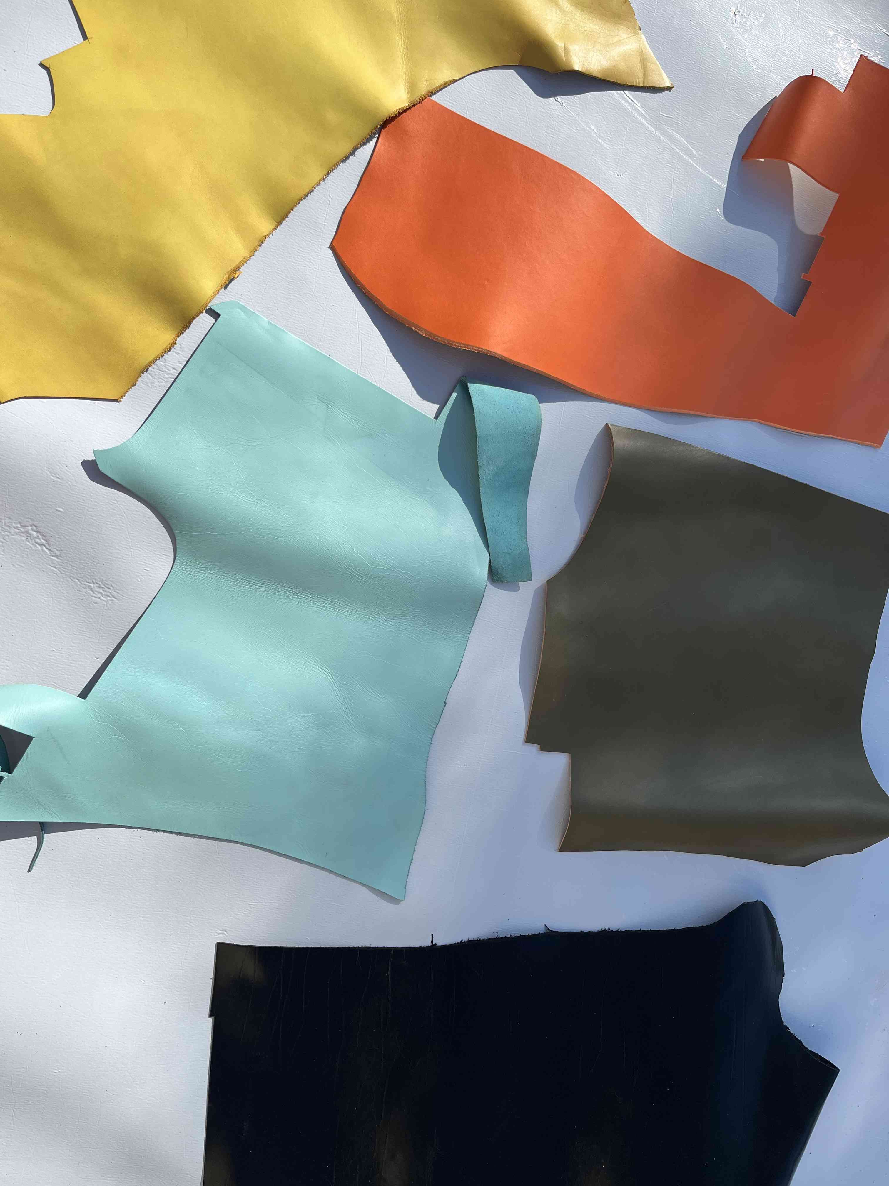 Scampolo ritagli e pezzami pelle a vegetale - KG. 500 in vendita - foto 8