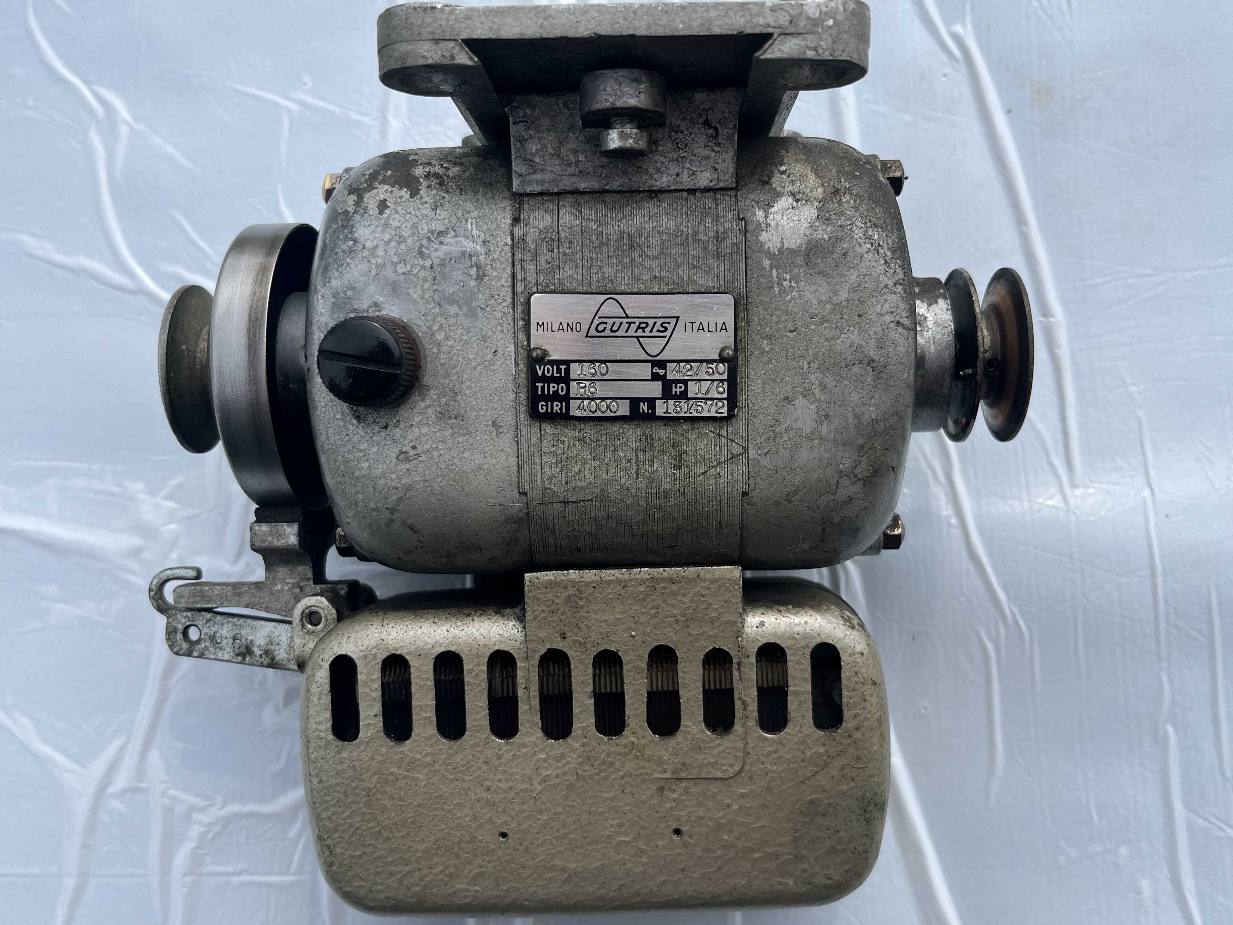GUTRIS R6 Motore macchine da cucire vintage - 4000 Giri in vendita - foto 1