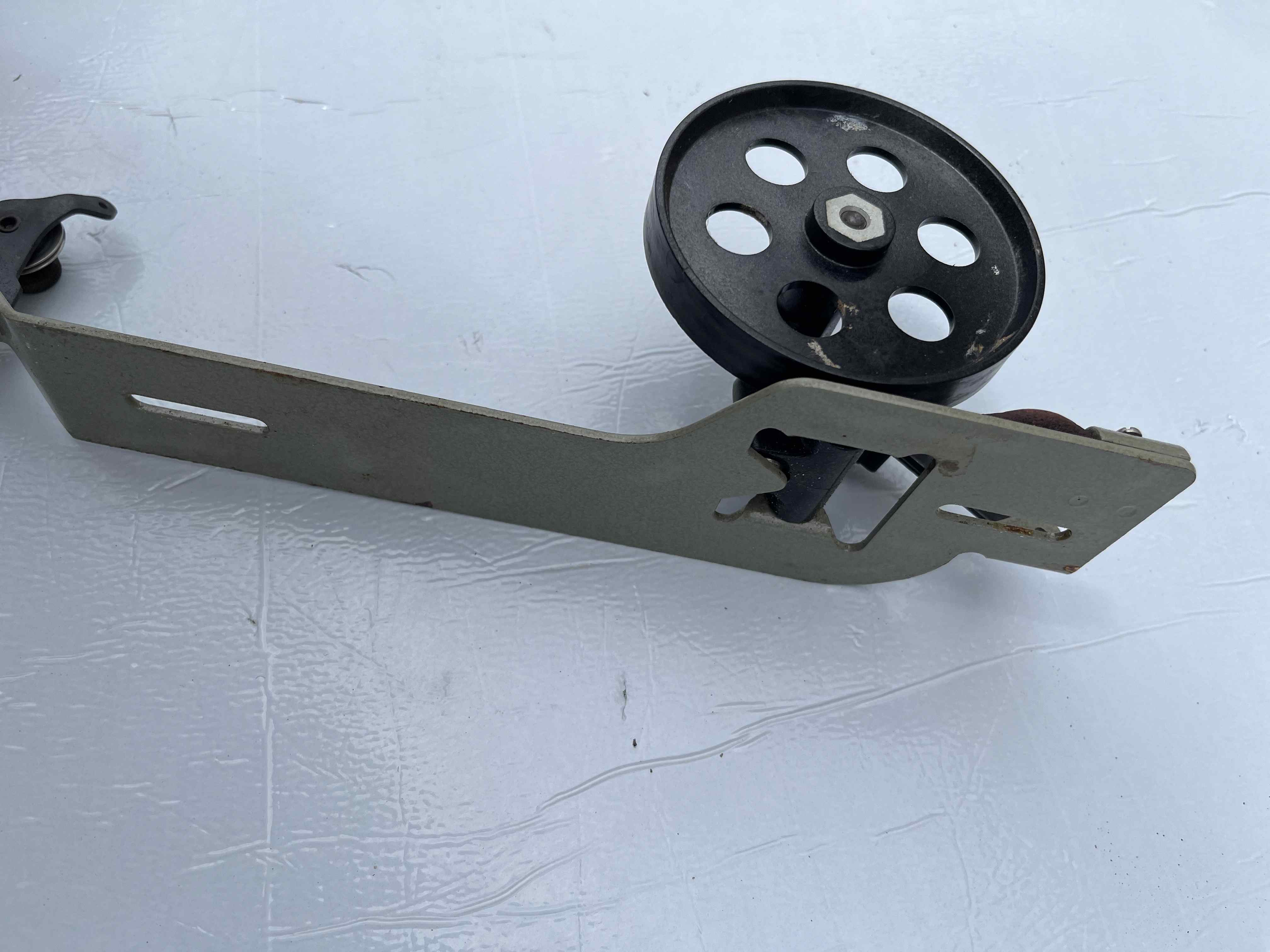 Avvolgitore automatico spolina macchina cucire in vendita - foto 10