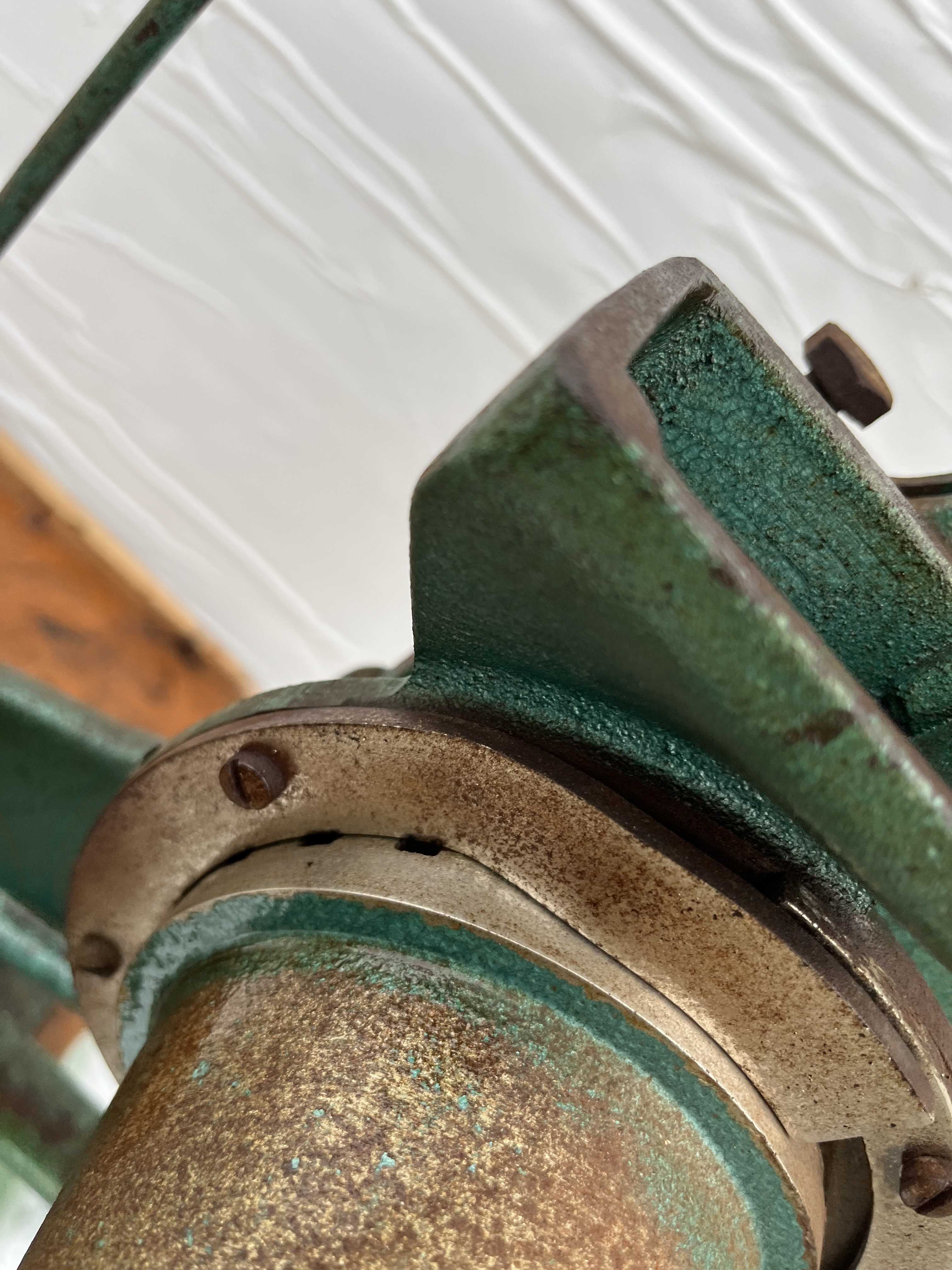 G13 Occhiellatrice a pedale in vendita - foto 5