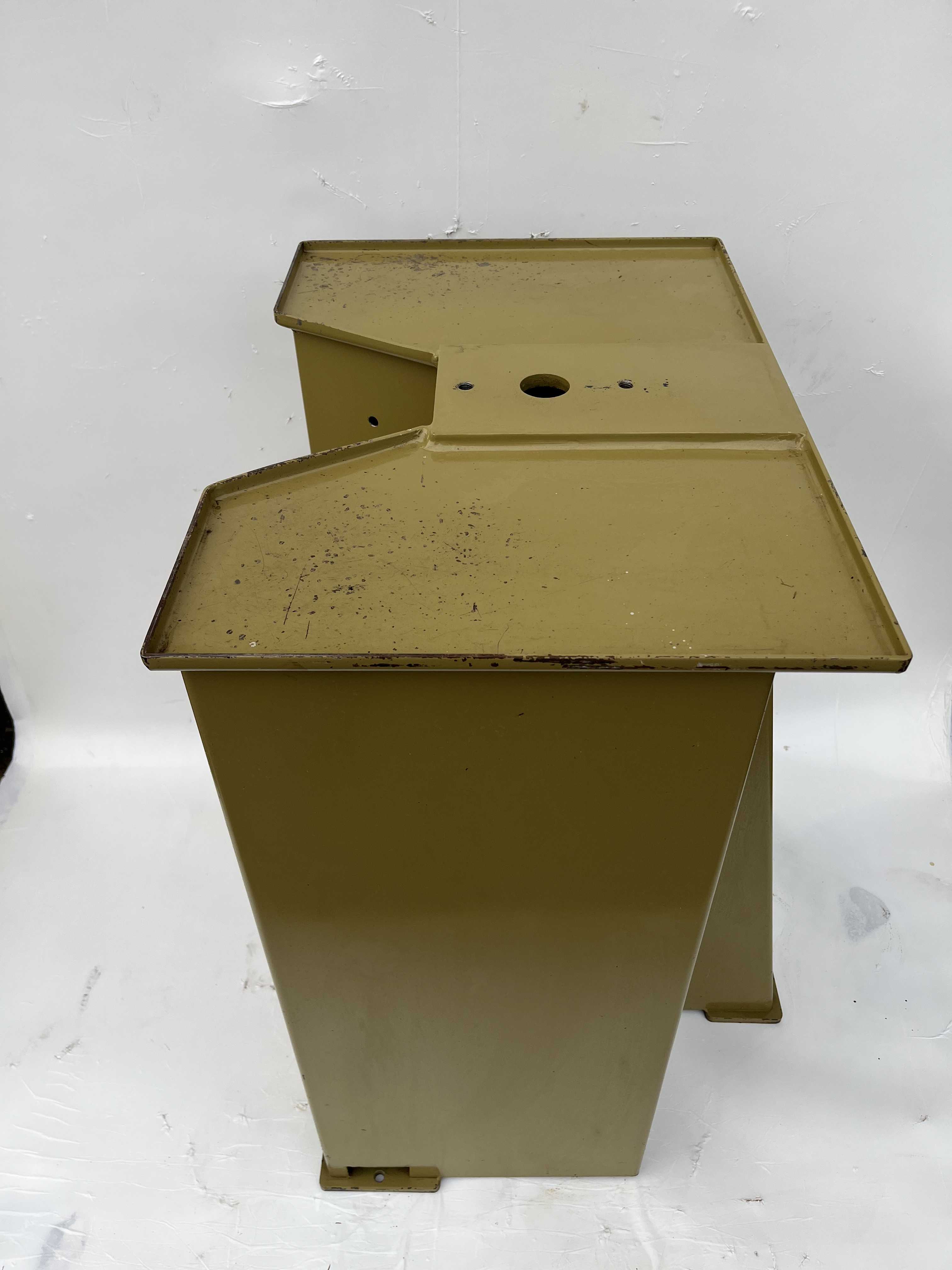 Basamento utensili smerigliatrice, trapano colonna etc in vendita - foto 4