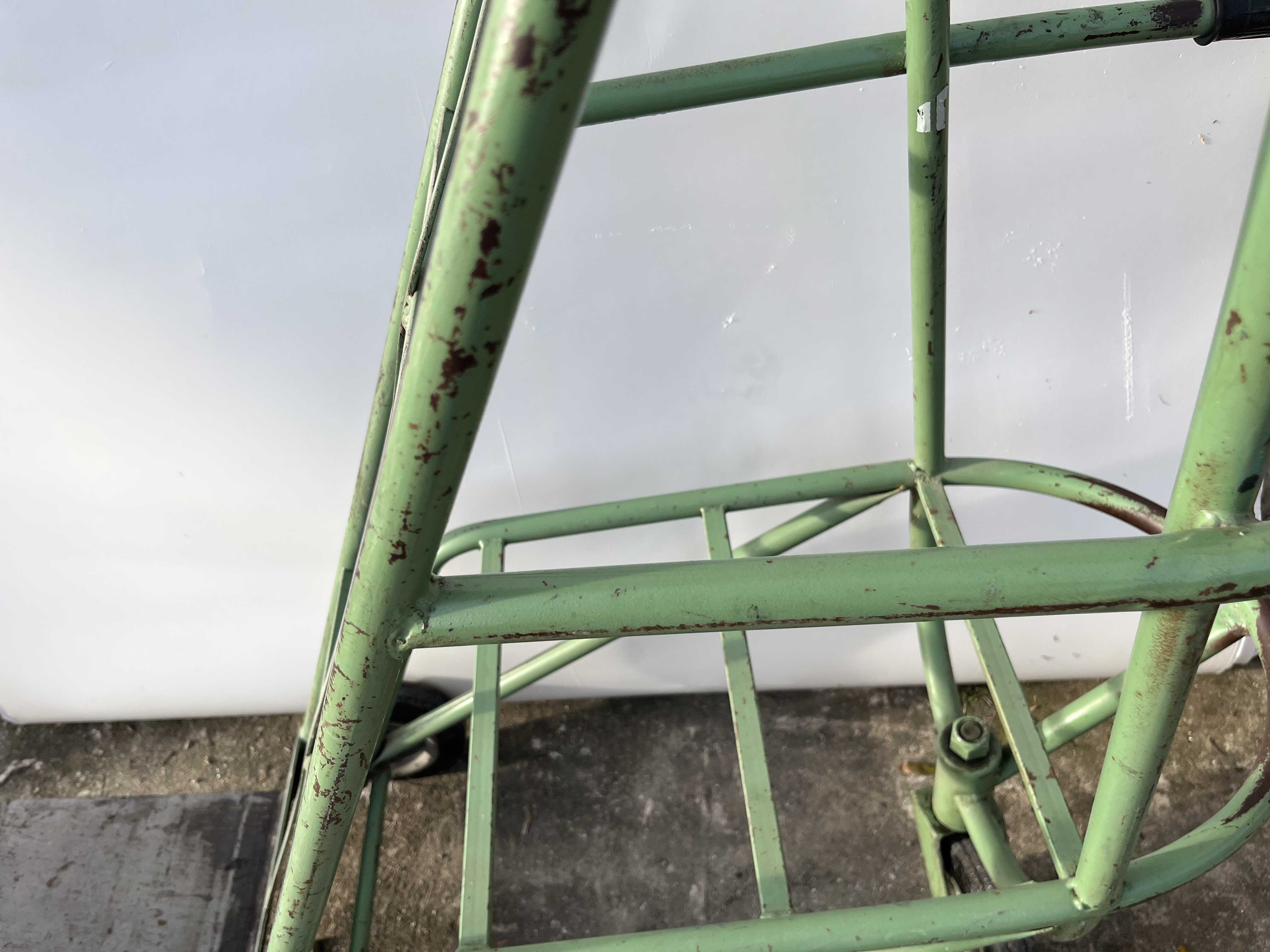 A11 Carrello a 3 ruote regolabile per mercato – Kg 500 in vendita - foto 5