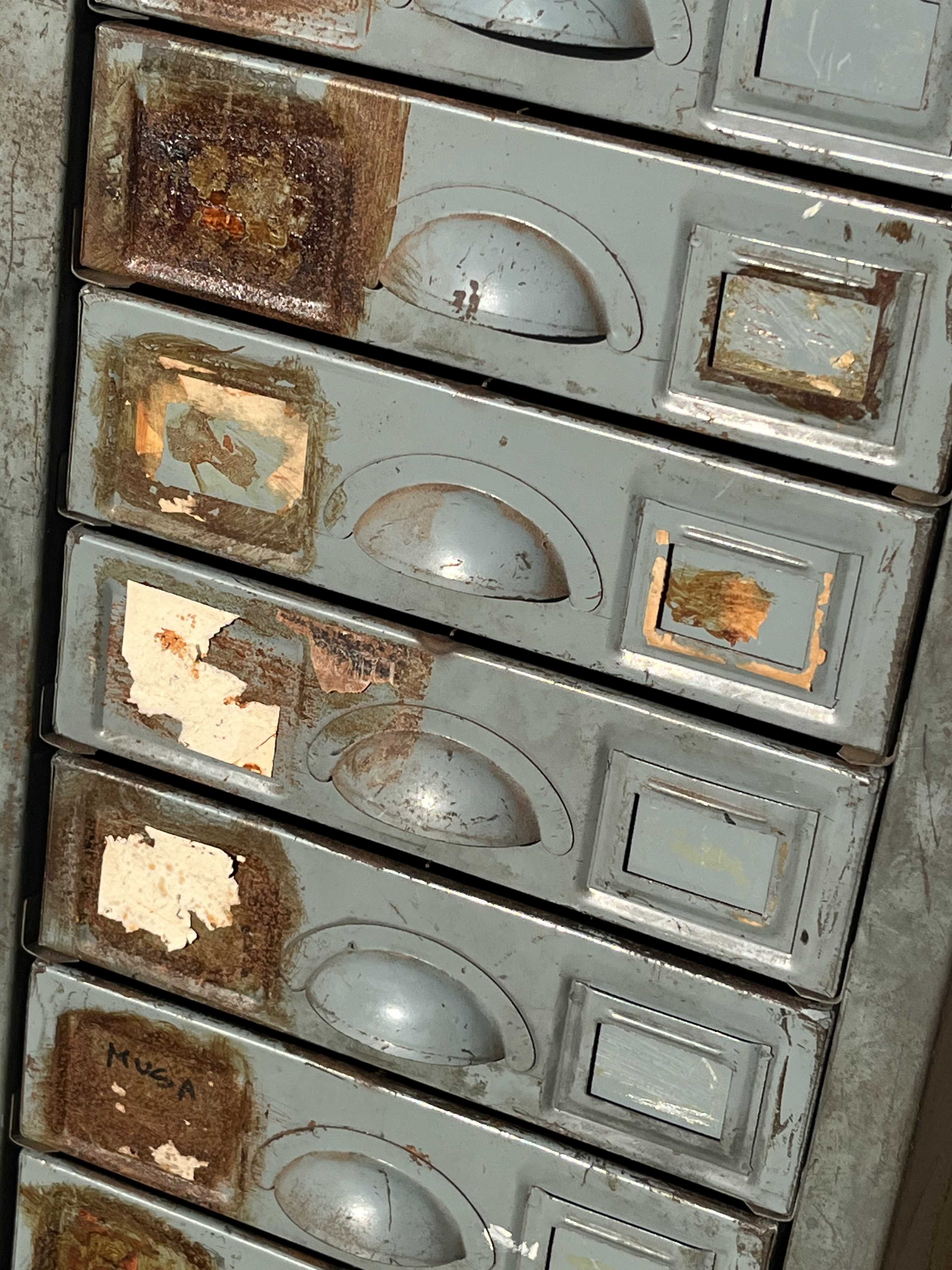 Cassettiere in metallo usate in vendita - foto 2