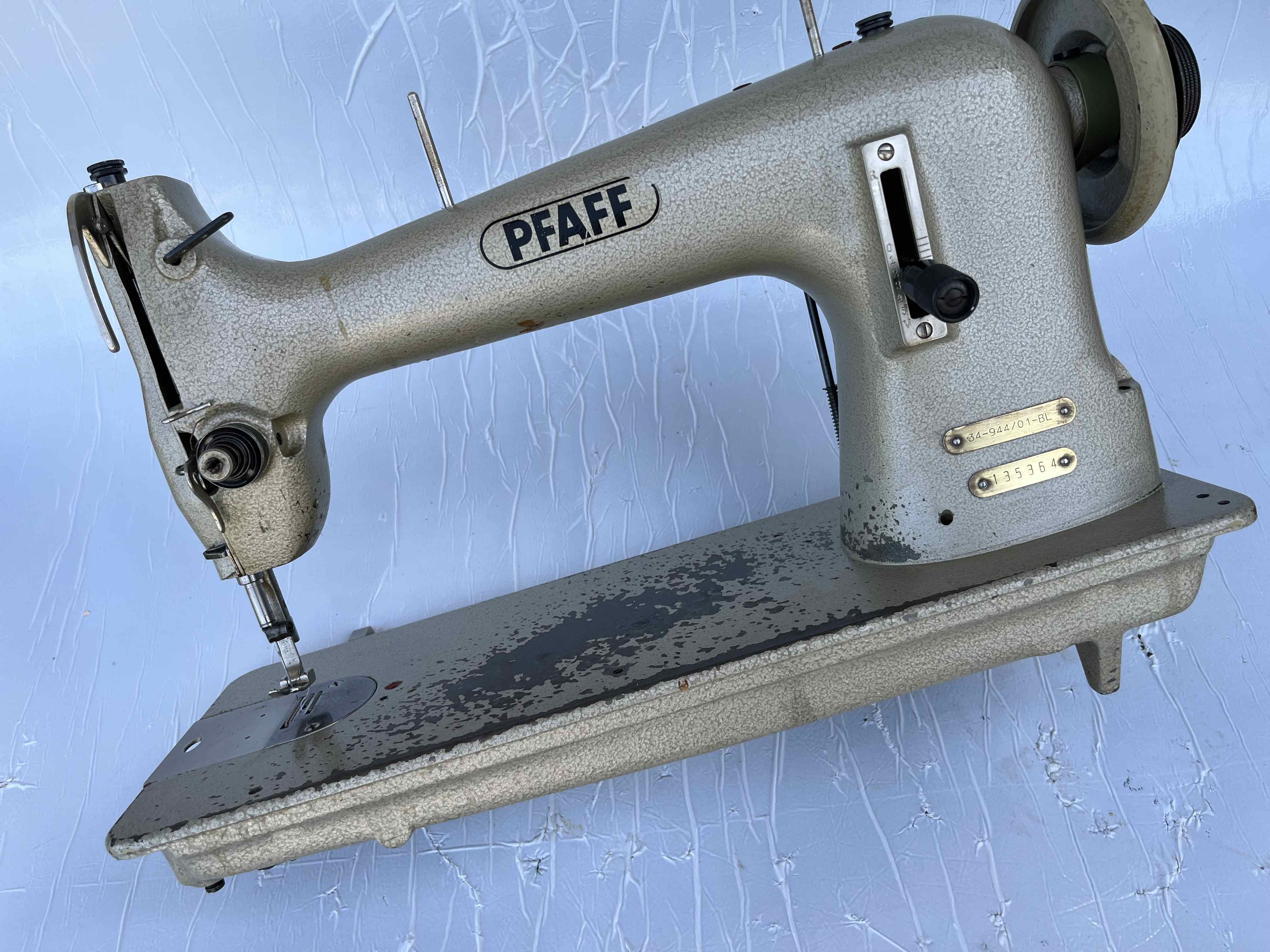 PFAFF 34 macchina cucire lineare in vendita - foto 11