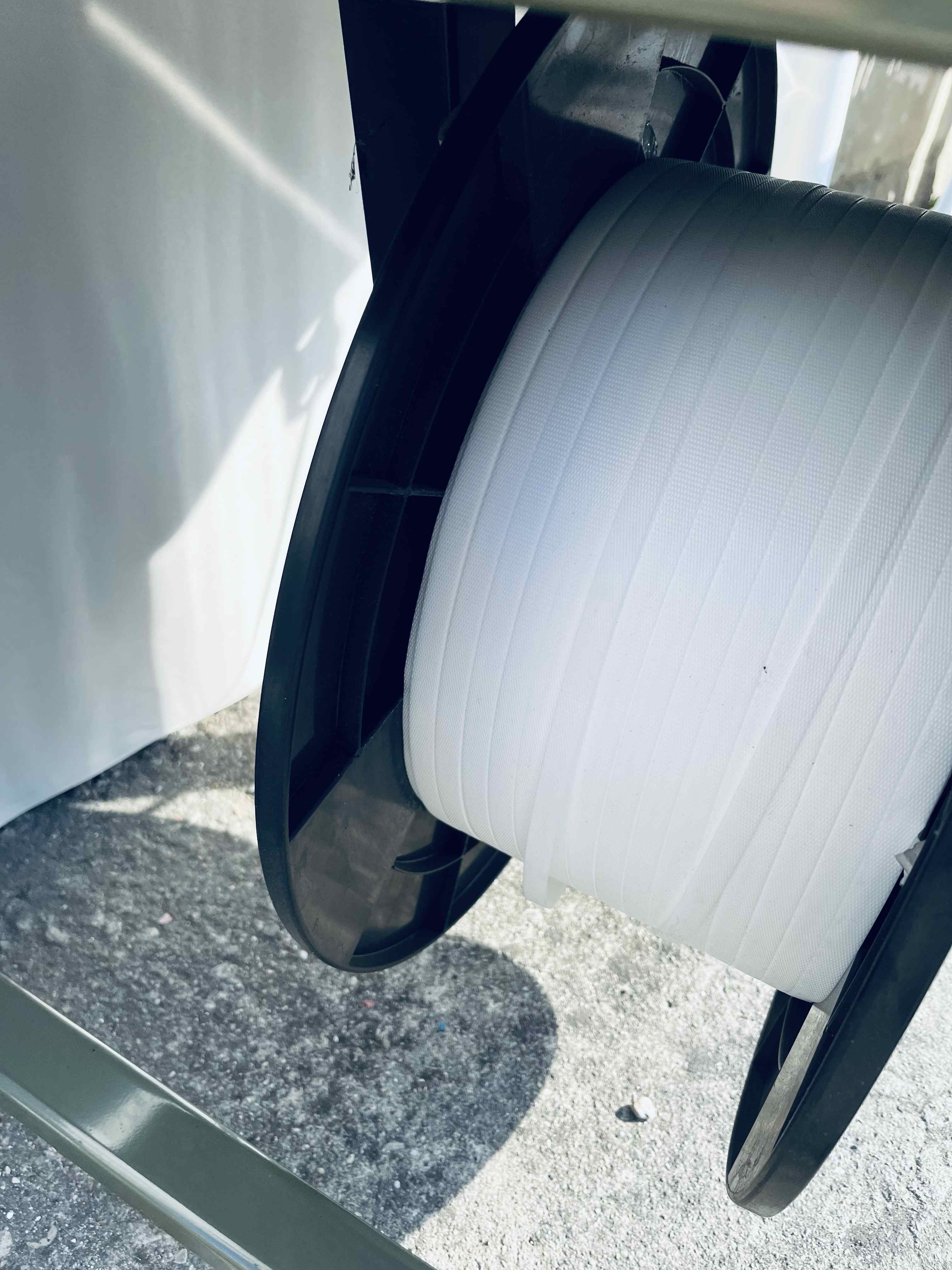 Macchina reggiatrice a banco semi-automatica in vendita - foto 4