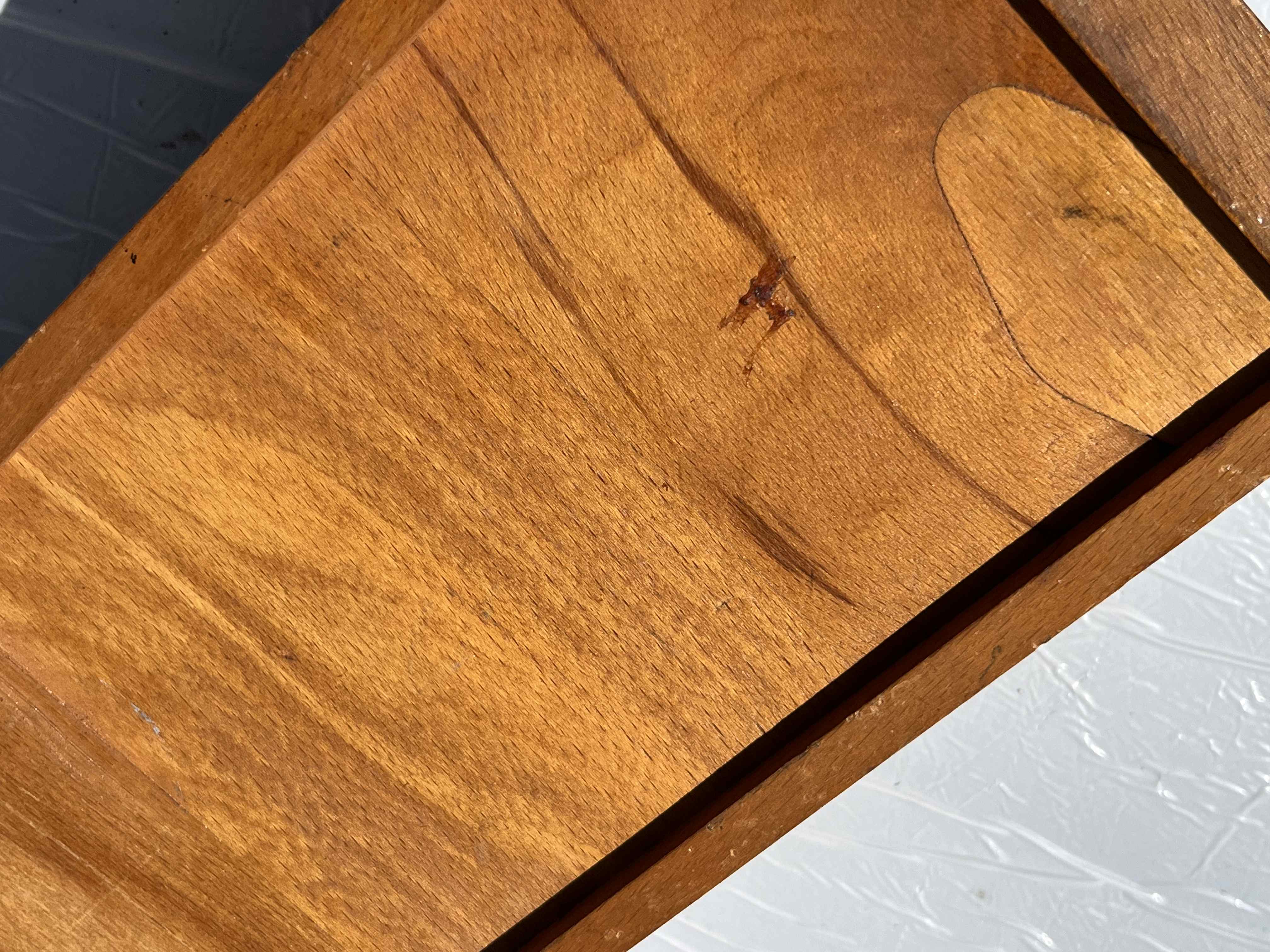 Cassetto in legno con guida per macchina da cucire  in vendita - foto 4