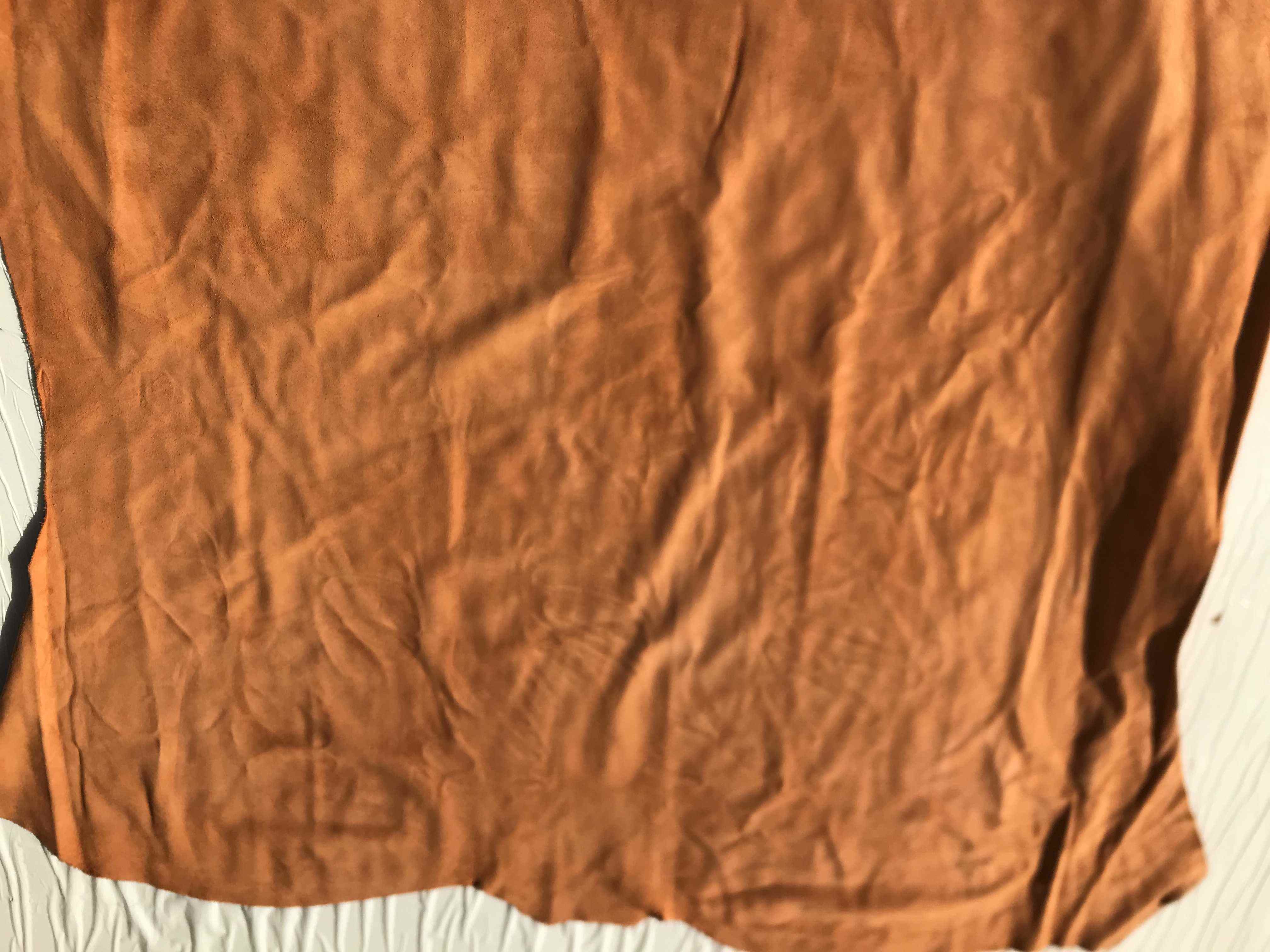 Stock pellame scamosciato colori vari per export in vendita - foto 10