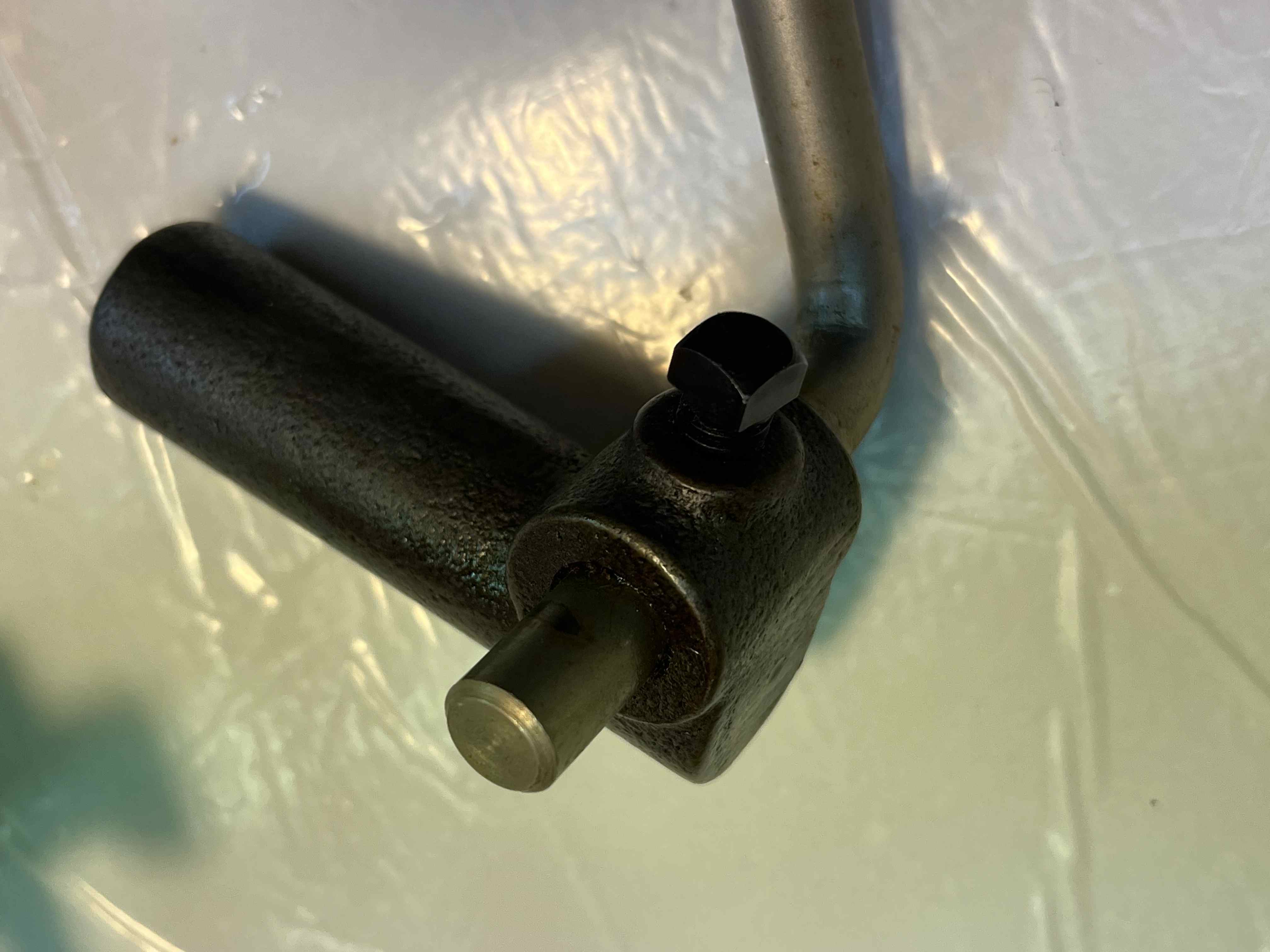 ST8 Alza piedino a leva per macchine da cucire in vendita - foto 8