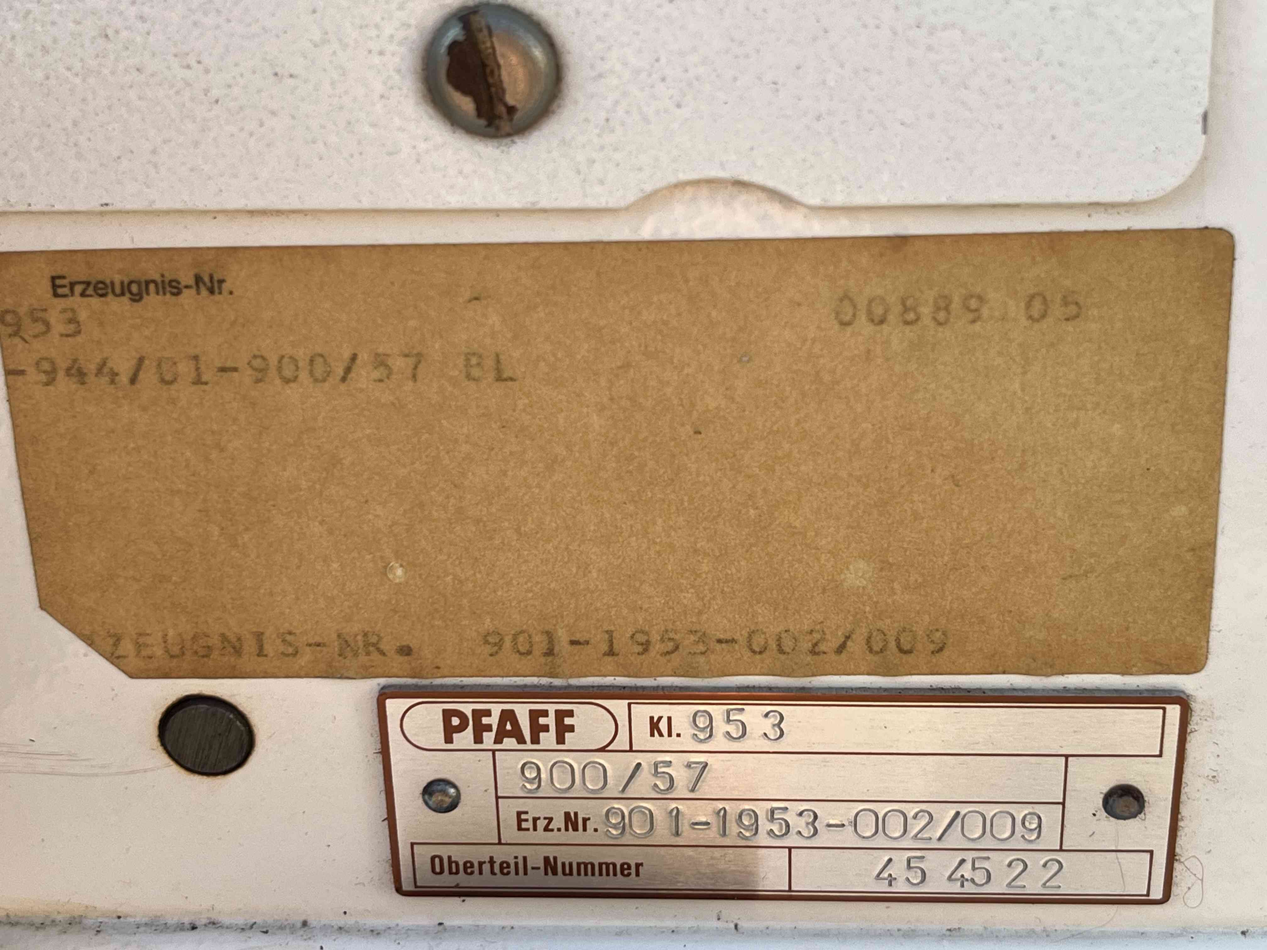 PFAFF 953 Macchina cucire lineare rasafilo in vendita - foto 6