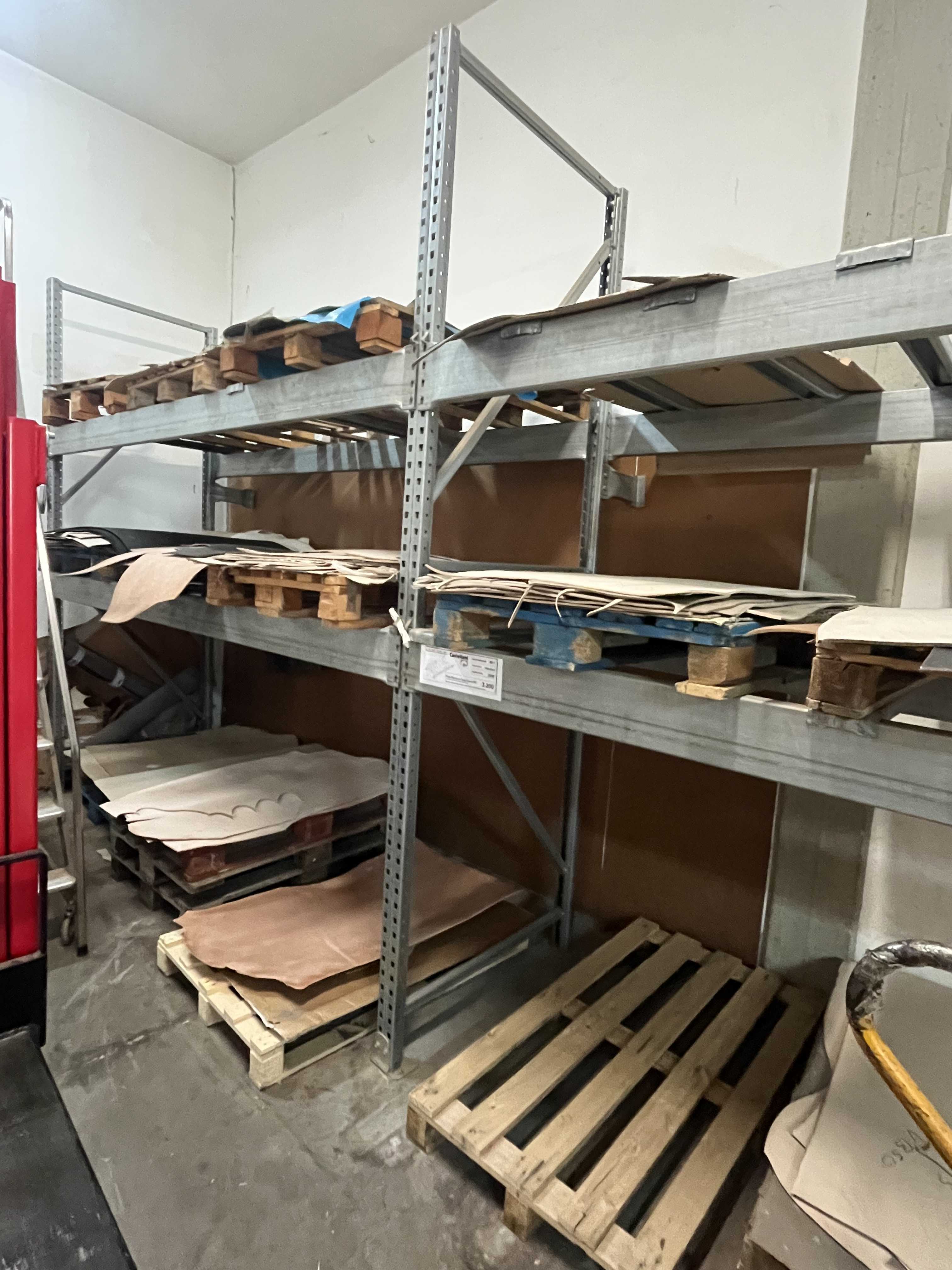 Scaffalature in vendita