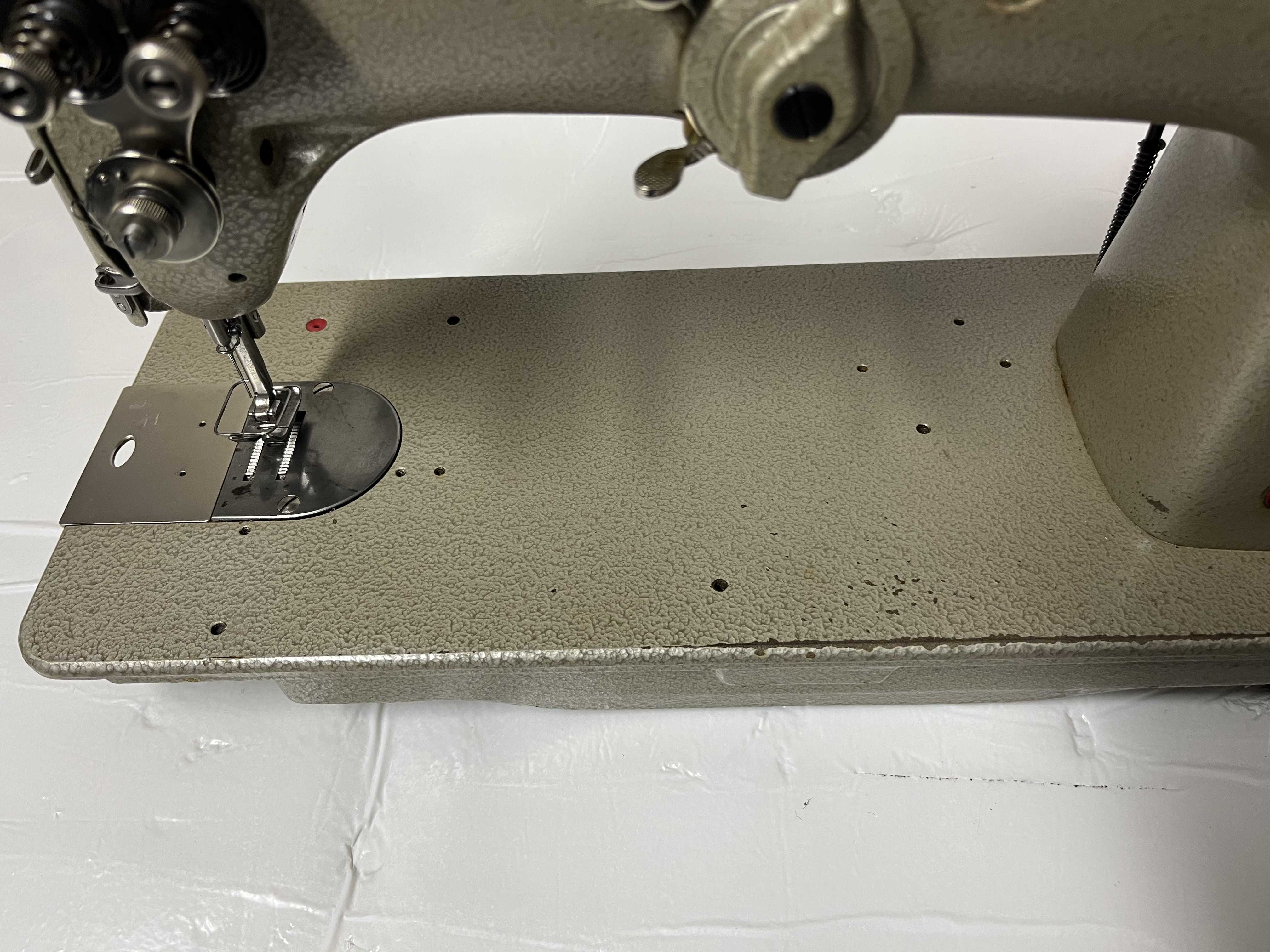 PFAFF 138 zig zag Like New Conditions in vendita - foto 7