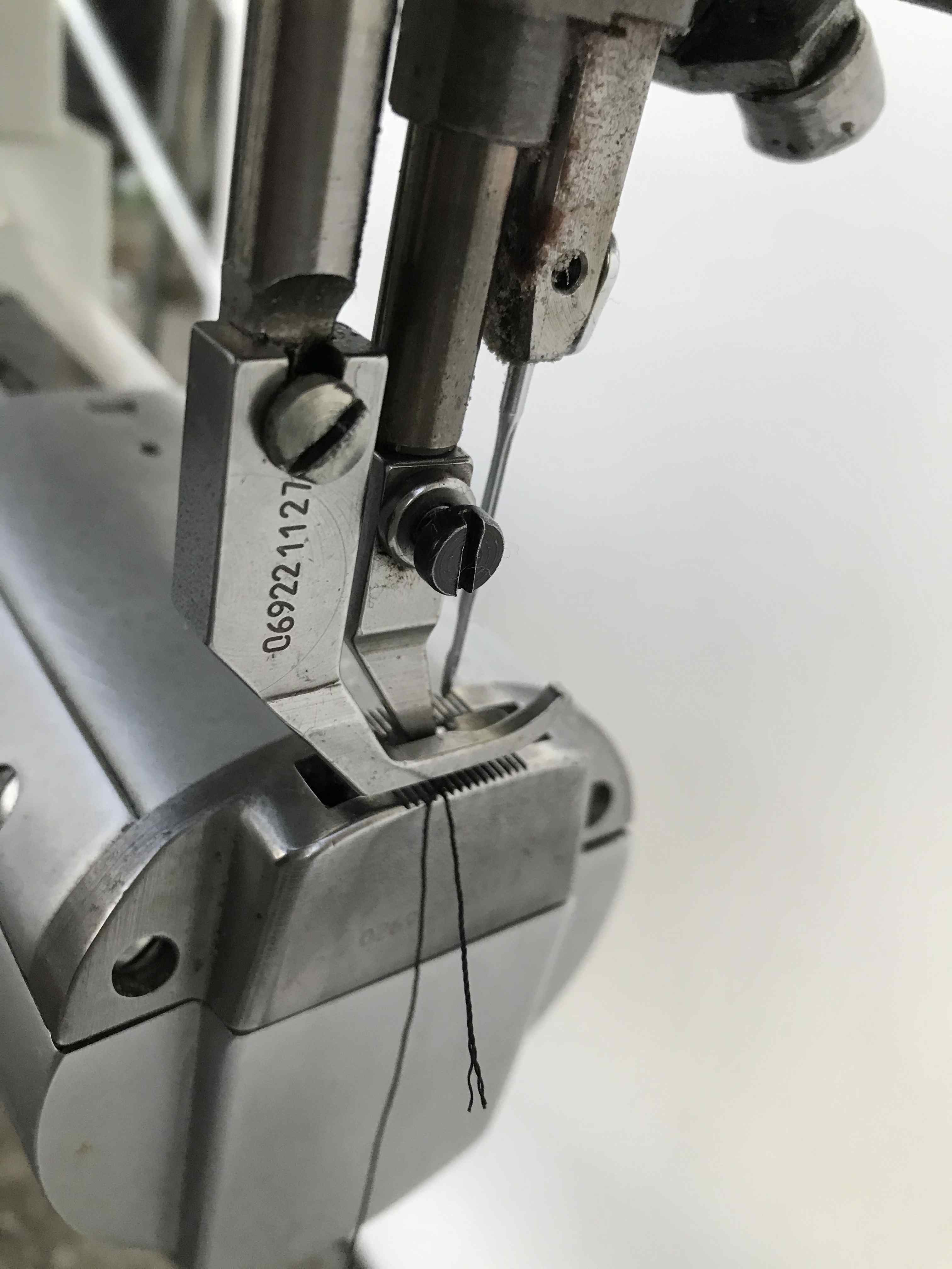 DURKOPP ADLER 269-373  in vendita - foto 5