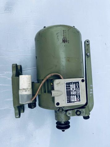 M7 Motore macchina da Cucire trimonofase 2800 giri in vendita - foto 5