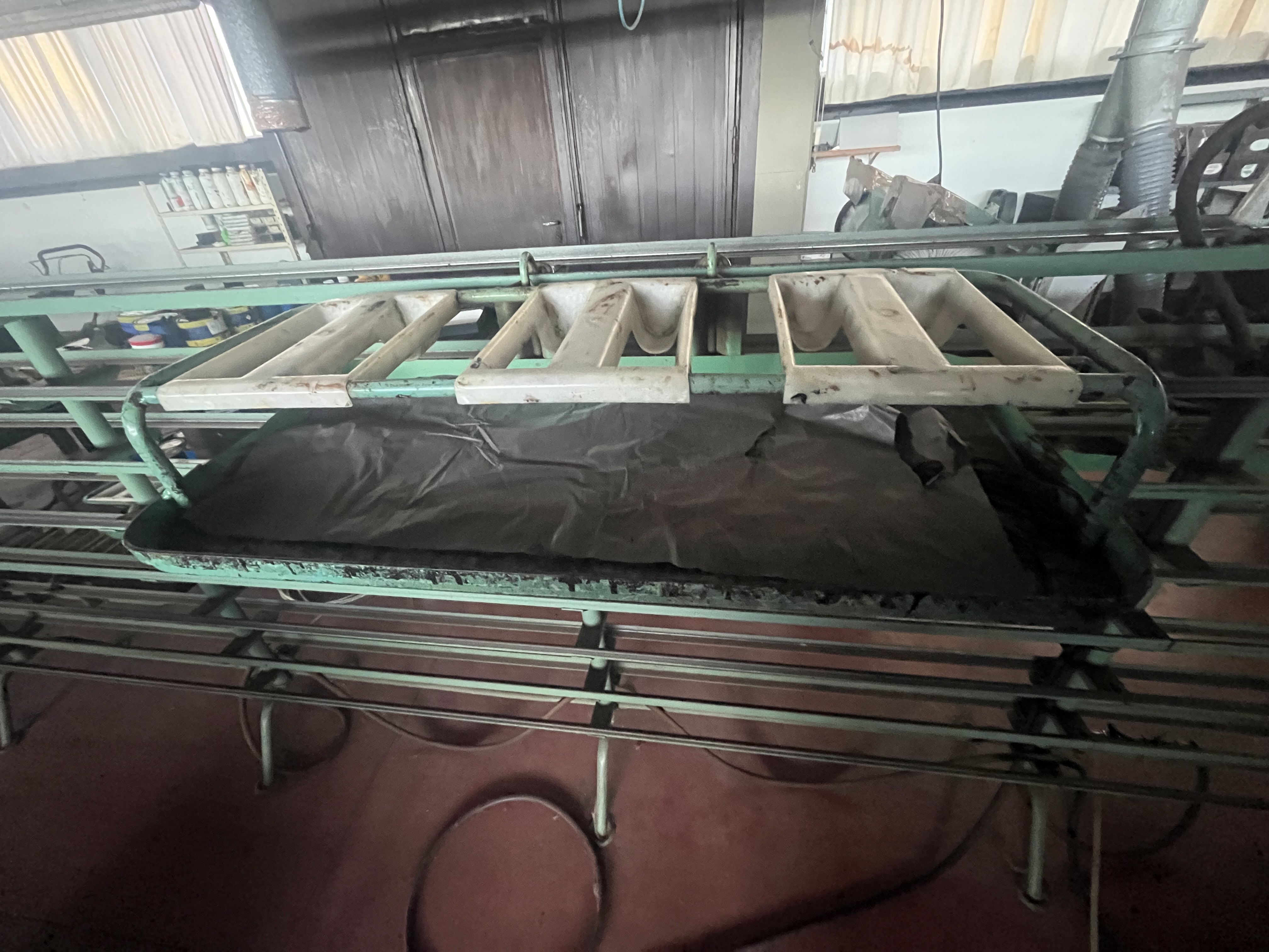 MANOVIA CALZATURE 32 MT A SPINTA 50 CARRELLI in vendita - foto 6