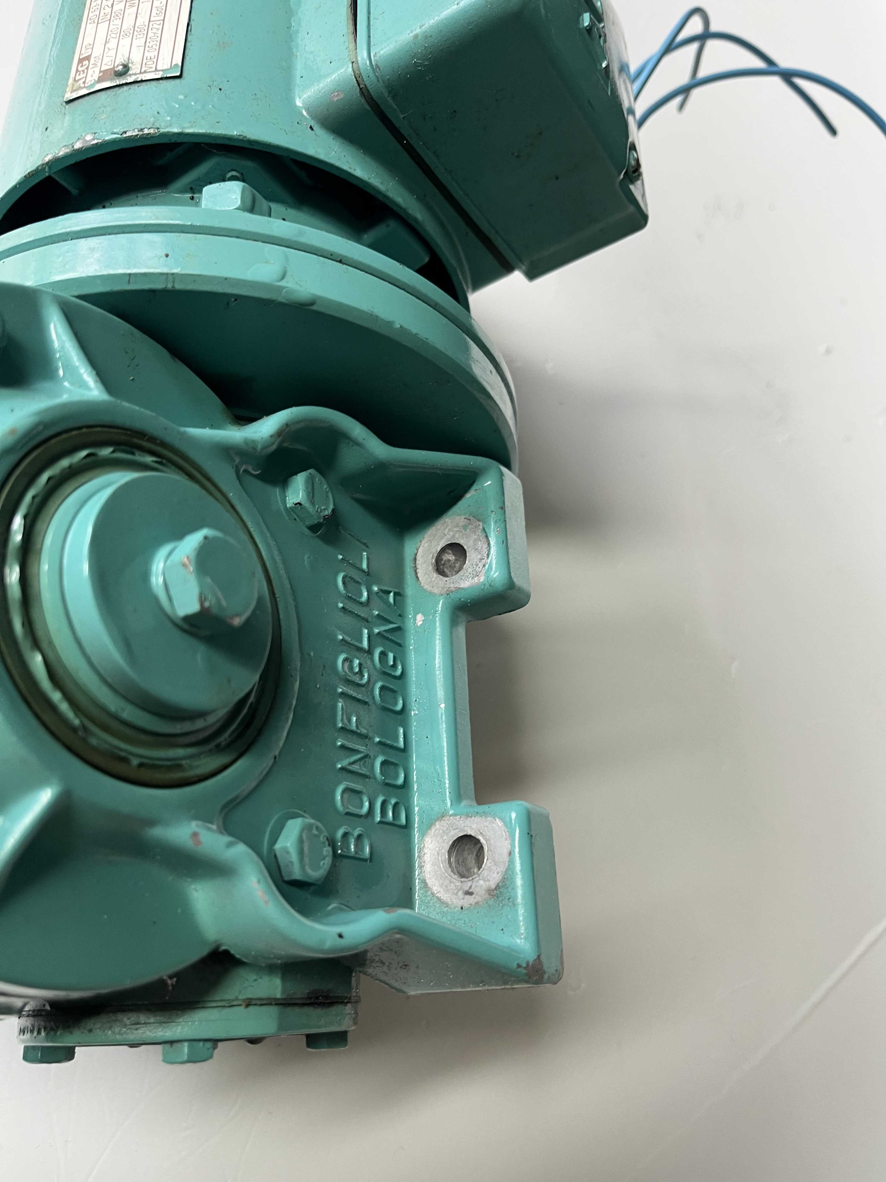 BONFIGLIOLI MVF49/N Motoriduttore - Rapp. 1.80 in vendita - foto 5