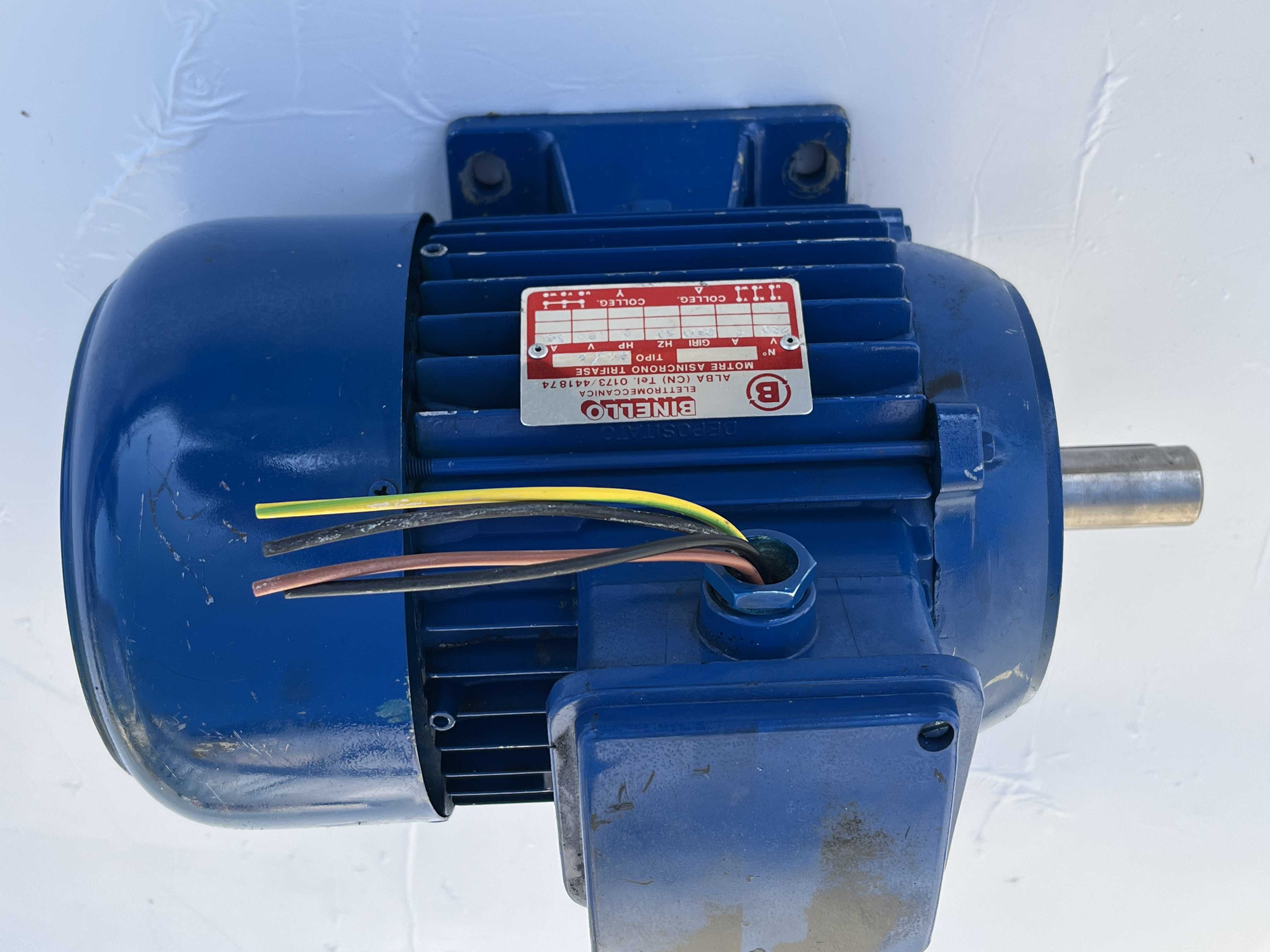 BINELLO Motore Asincrono Trifase 2 HP 2.800 giri in vendita - foto 1