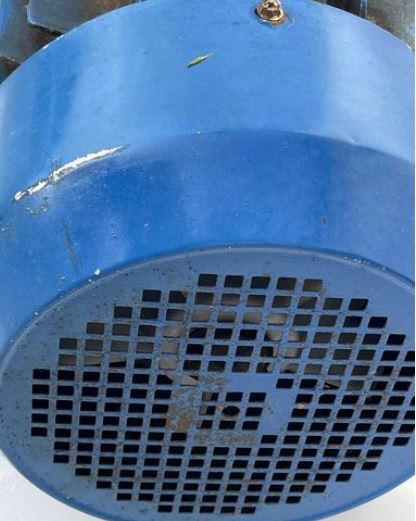 Motore trifase industriale da 5,5 kW IP55 in vendita - foto 4