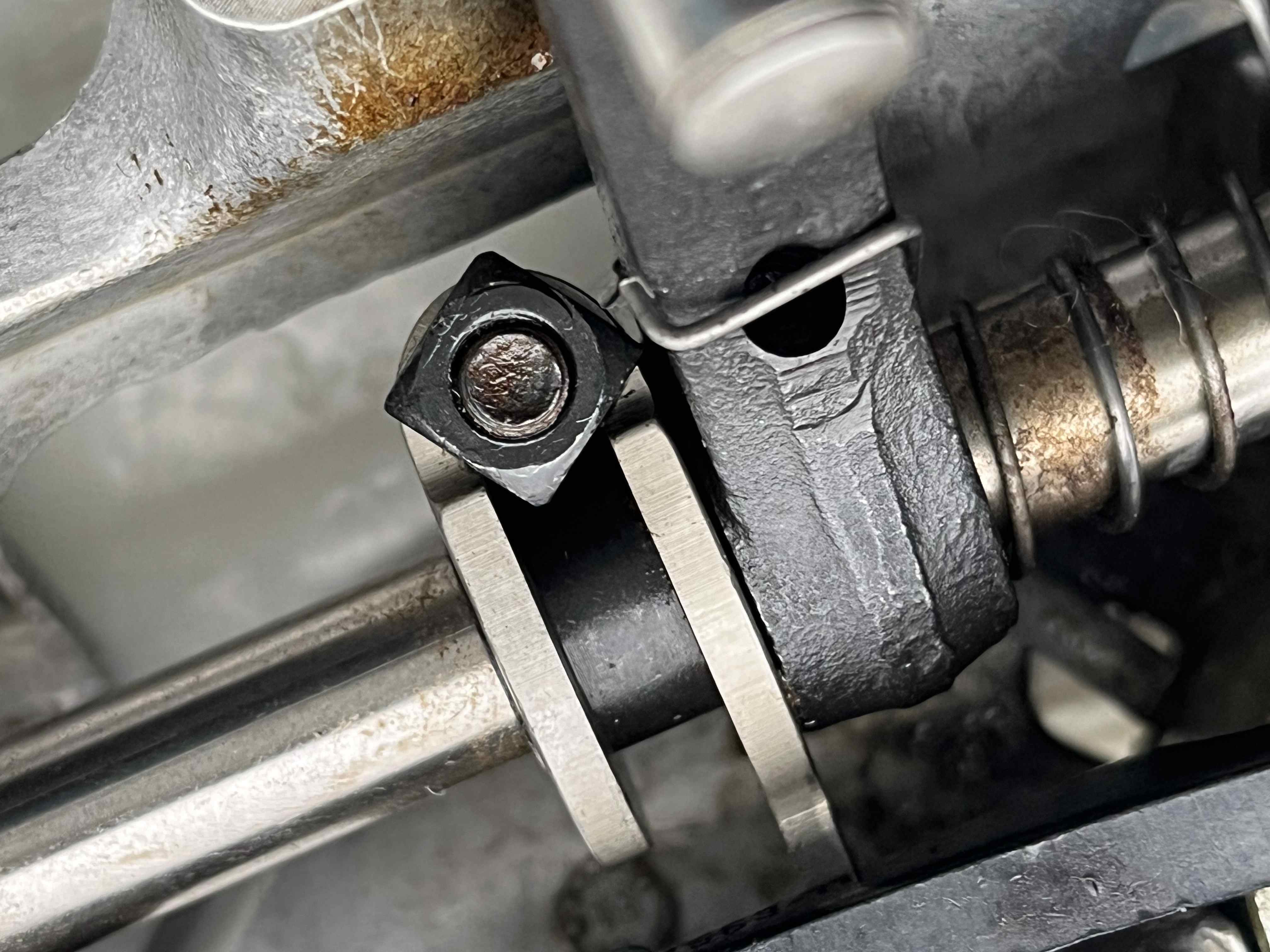 GR9 PFAFF 91-168-906-05 rasafilo macchine industriali in vendita - foto 13