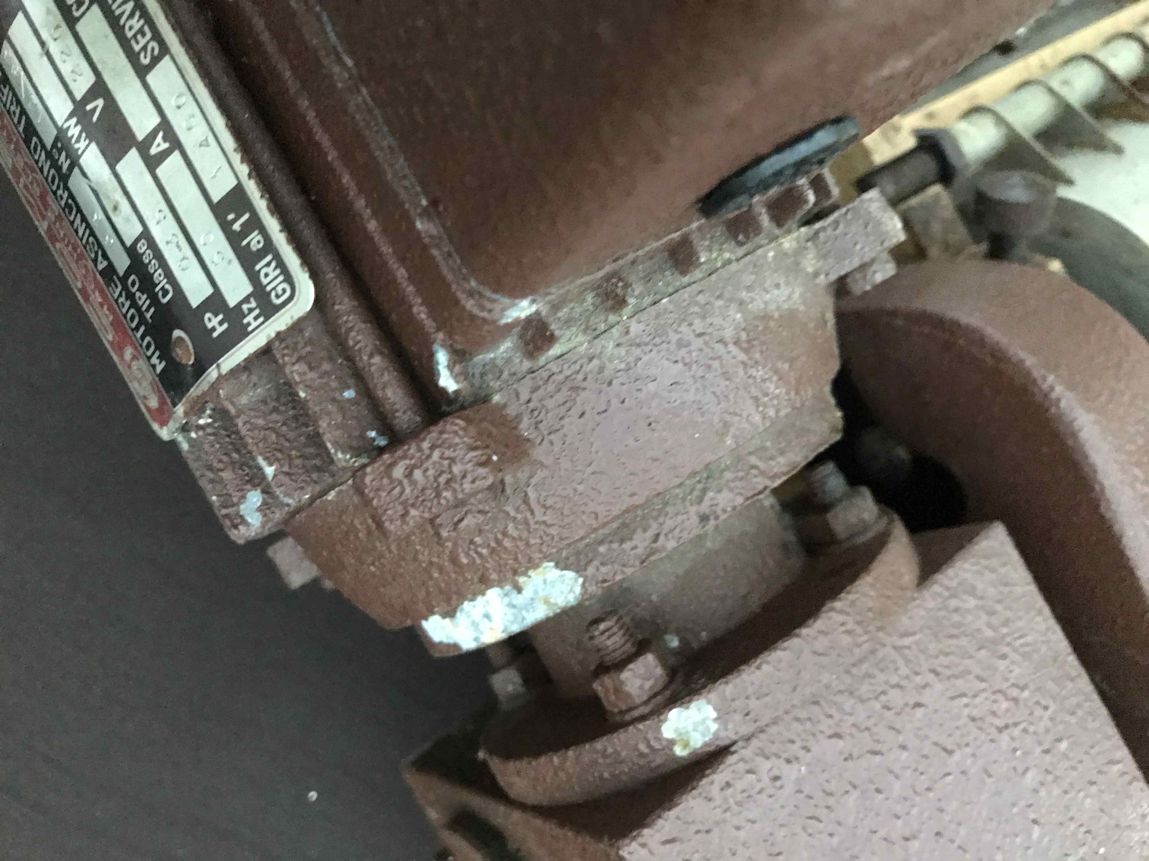 Macchina latticiatrice per soletti da banco  in vendita - foto 4