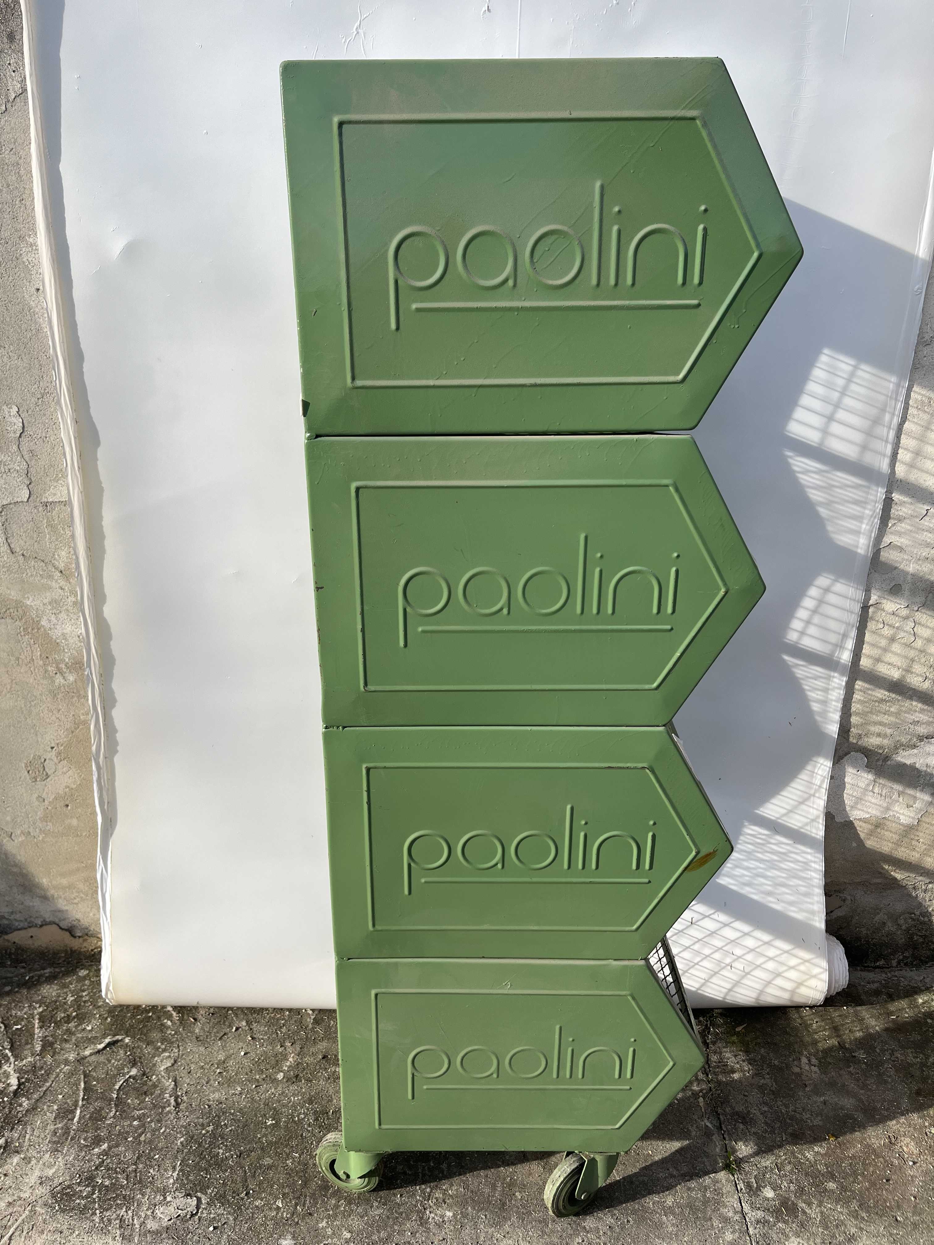 Scaffalature in vendita