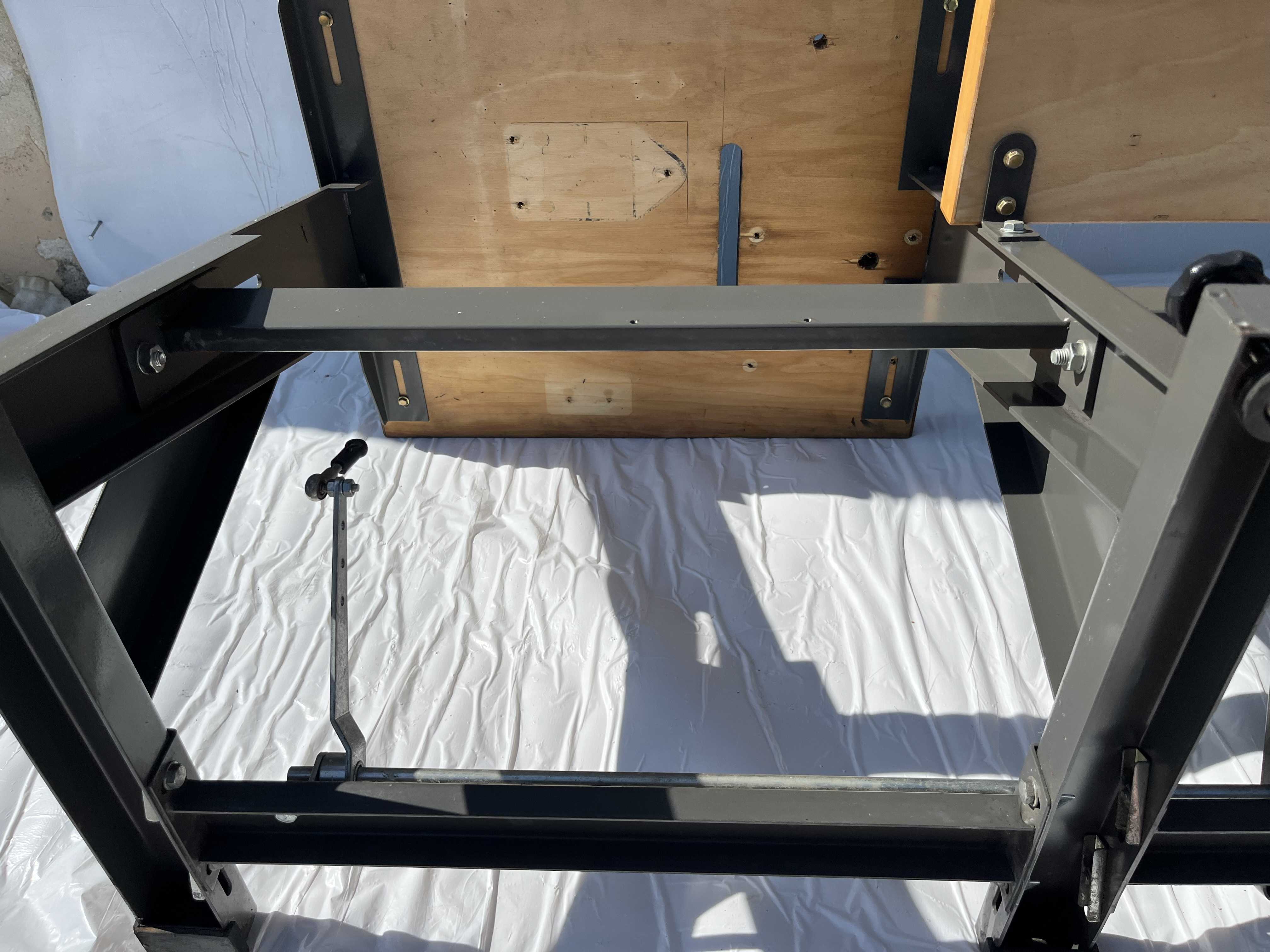 ADLER Banco esteso a sbalzo macchina cucire  in vendita - foto 6