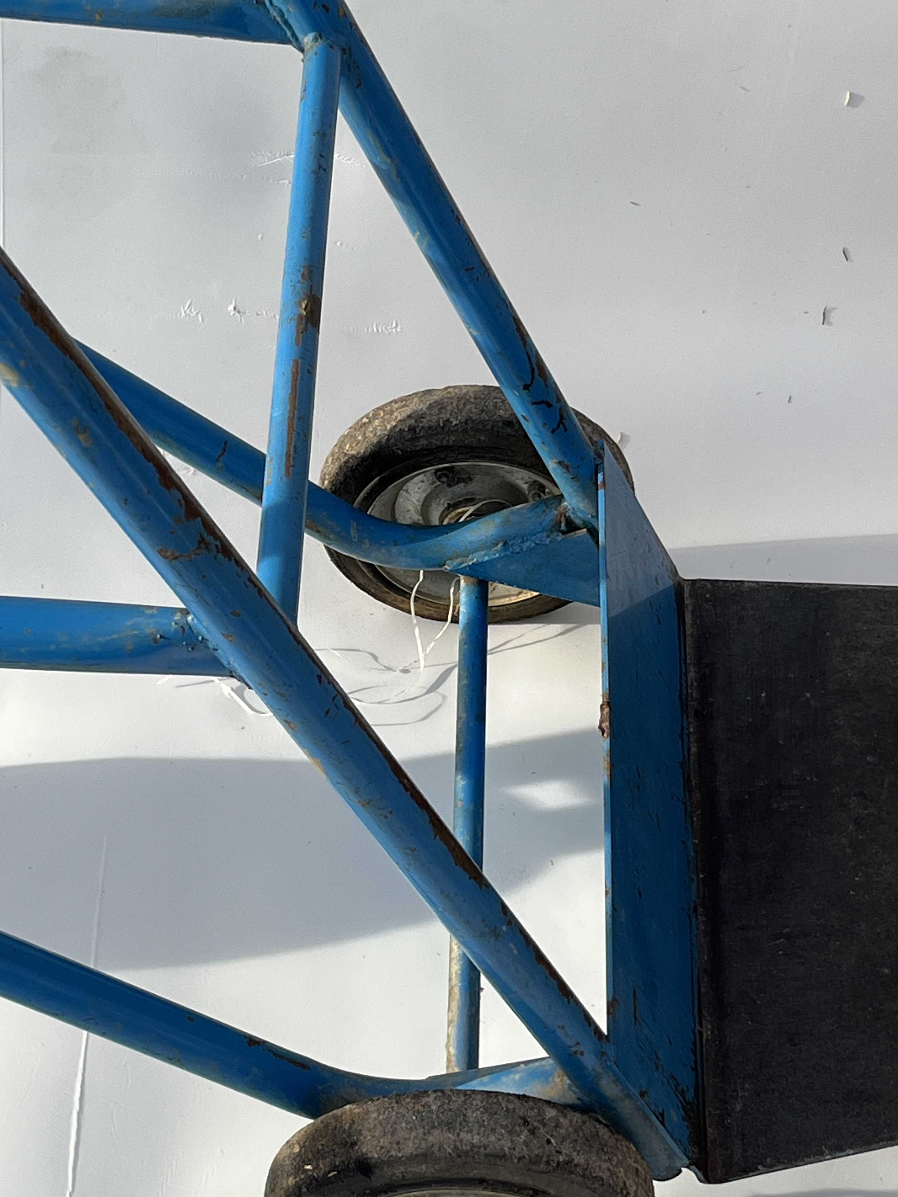A12 Carrello a 3 ruote regolabile per mercato – Kg 500 in vendita - foto 5