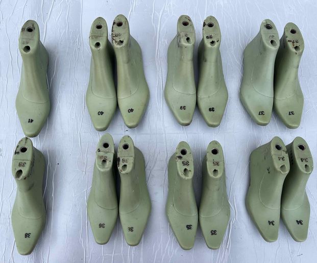 Forme per stivale donna punta quadrata dal 34 al 41 in vendita - foto 5