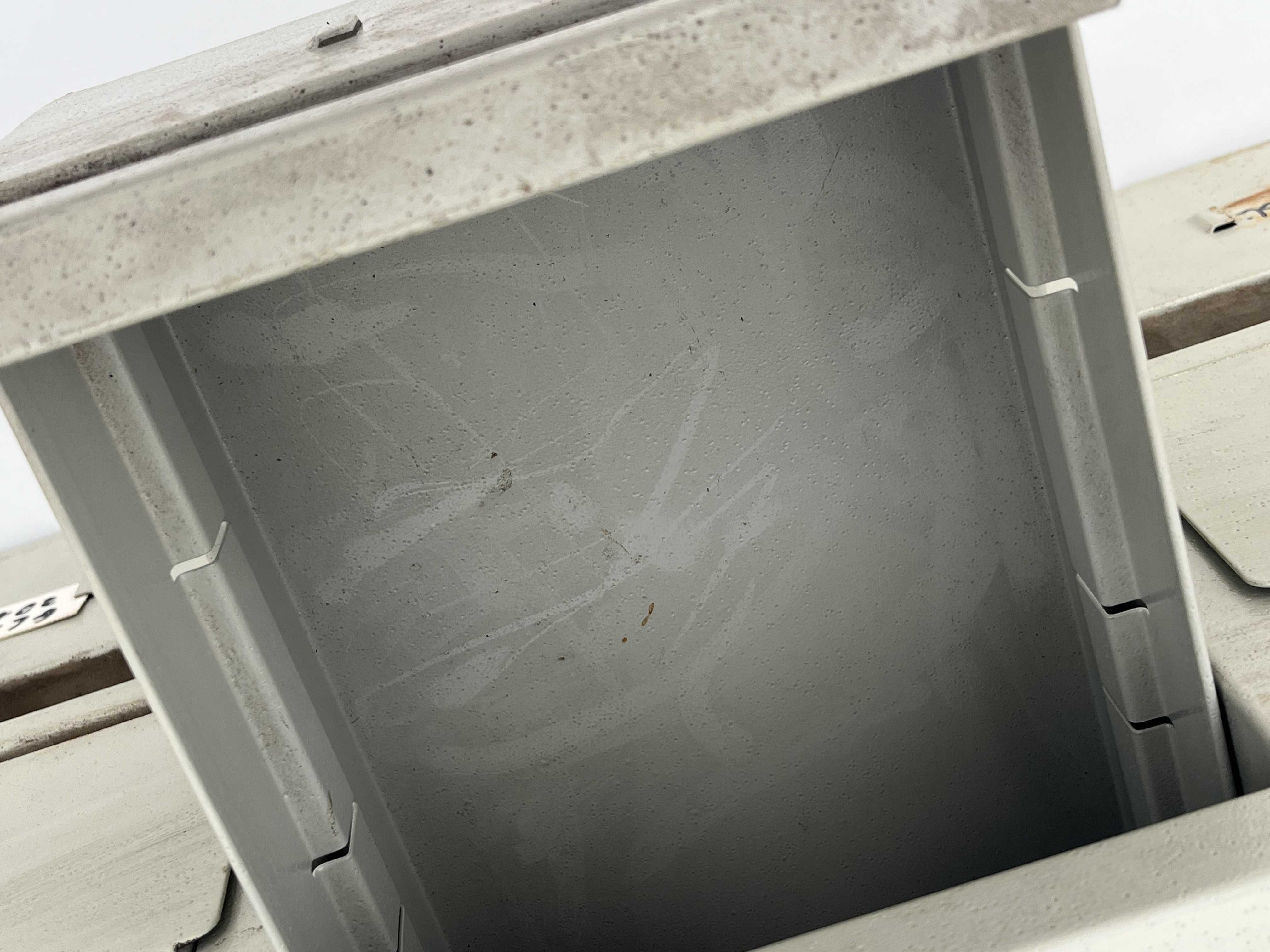 Cassettiere in ferro modulari e scaffale  in vendita - foto 9