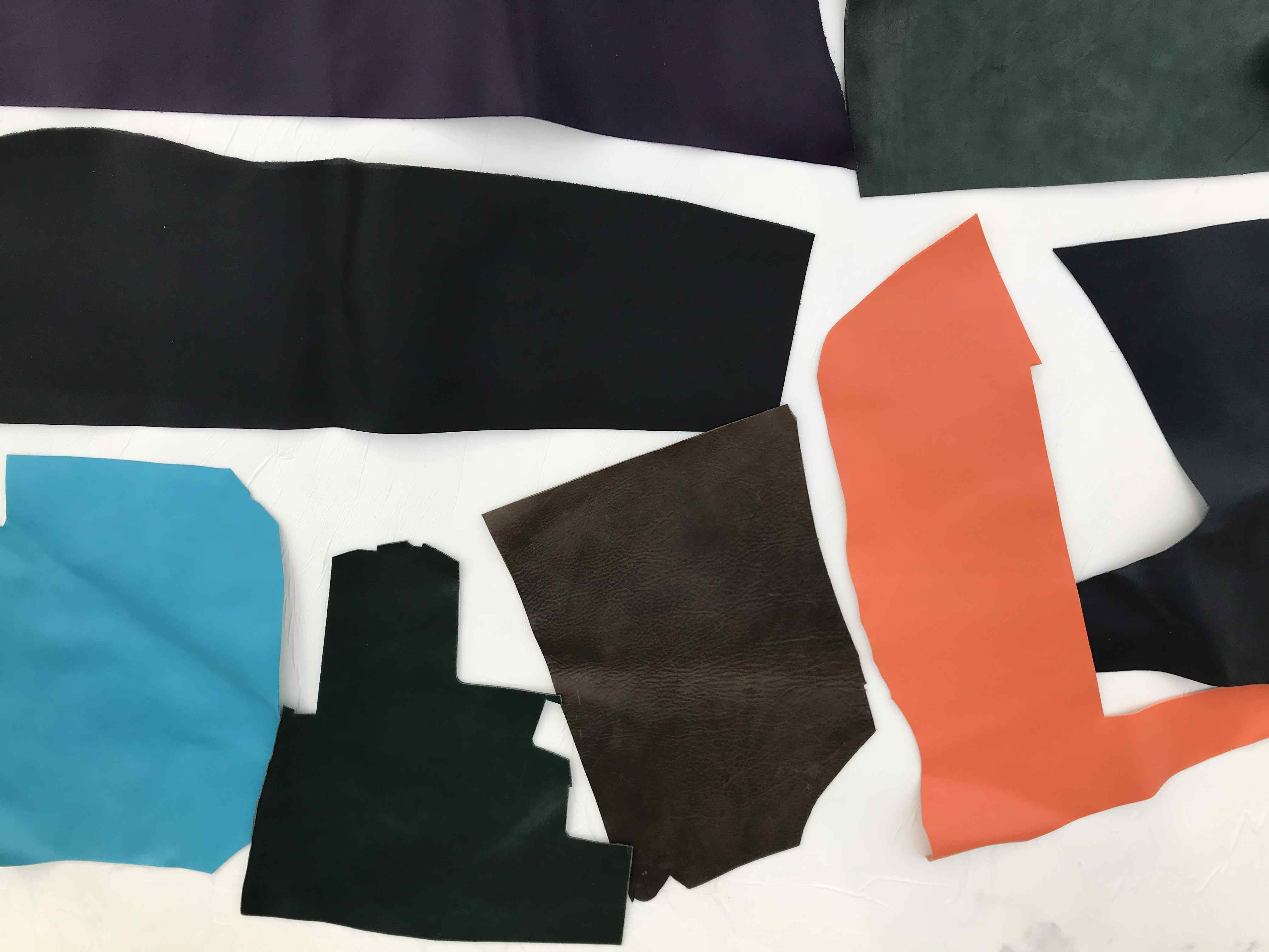 Scampolo ritagli e pezzami pelle a vegetale - KG. 500 in vendita - foto 3