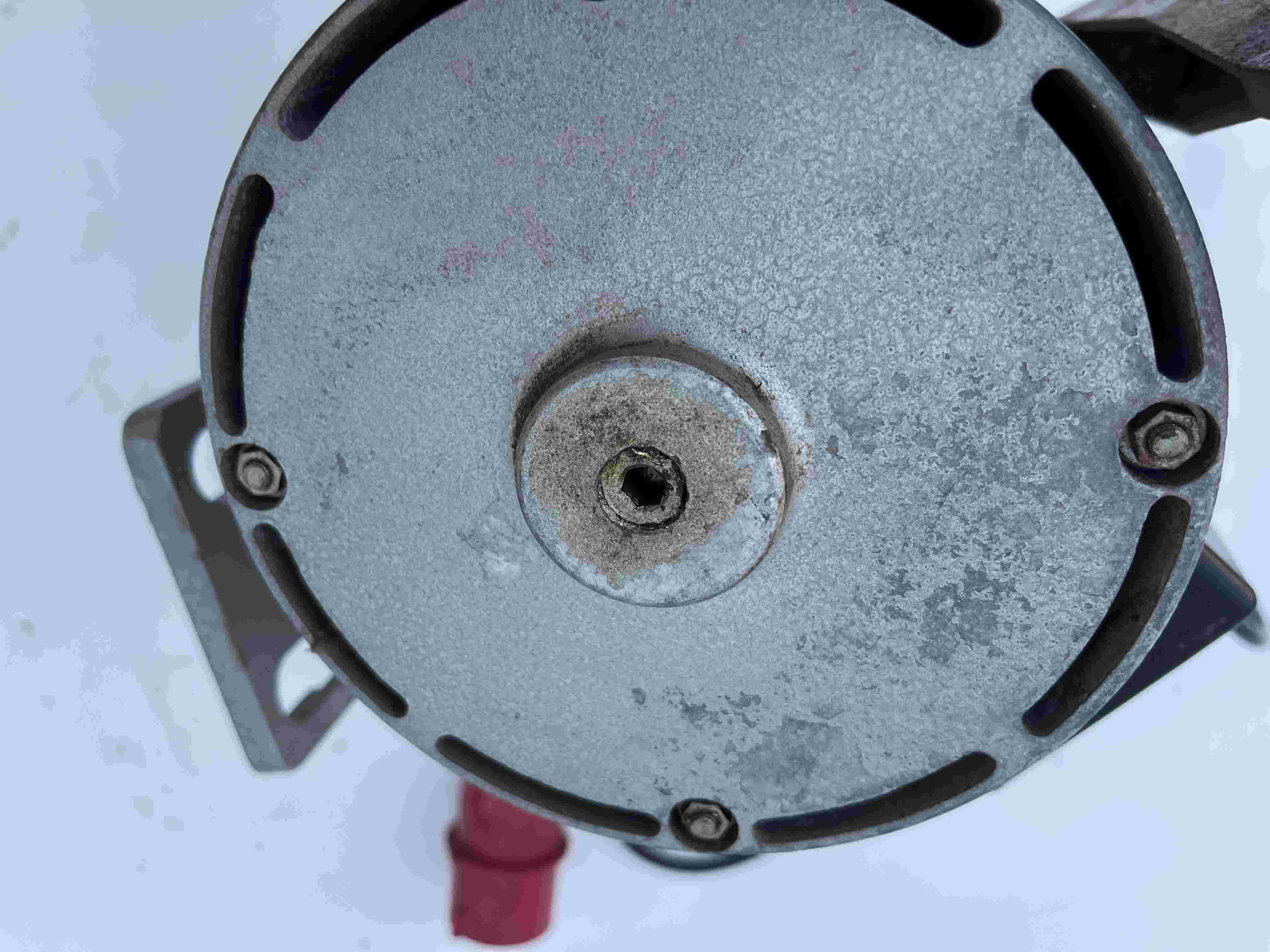 L33 Motore macchina da Cucire trifase 2800 giri in vendita - foto 4