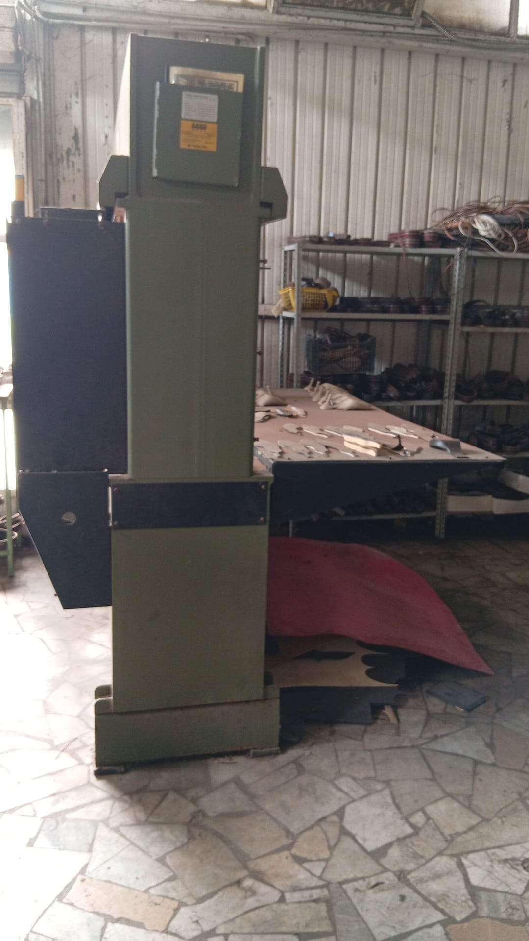 ARES K5 Trancia a carrello in vendita - foto 5