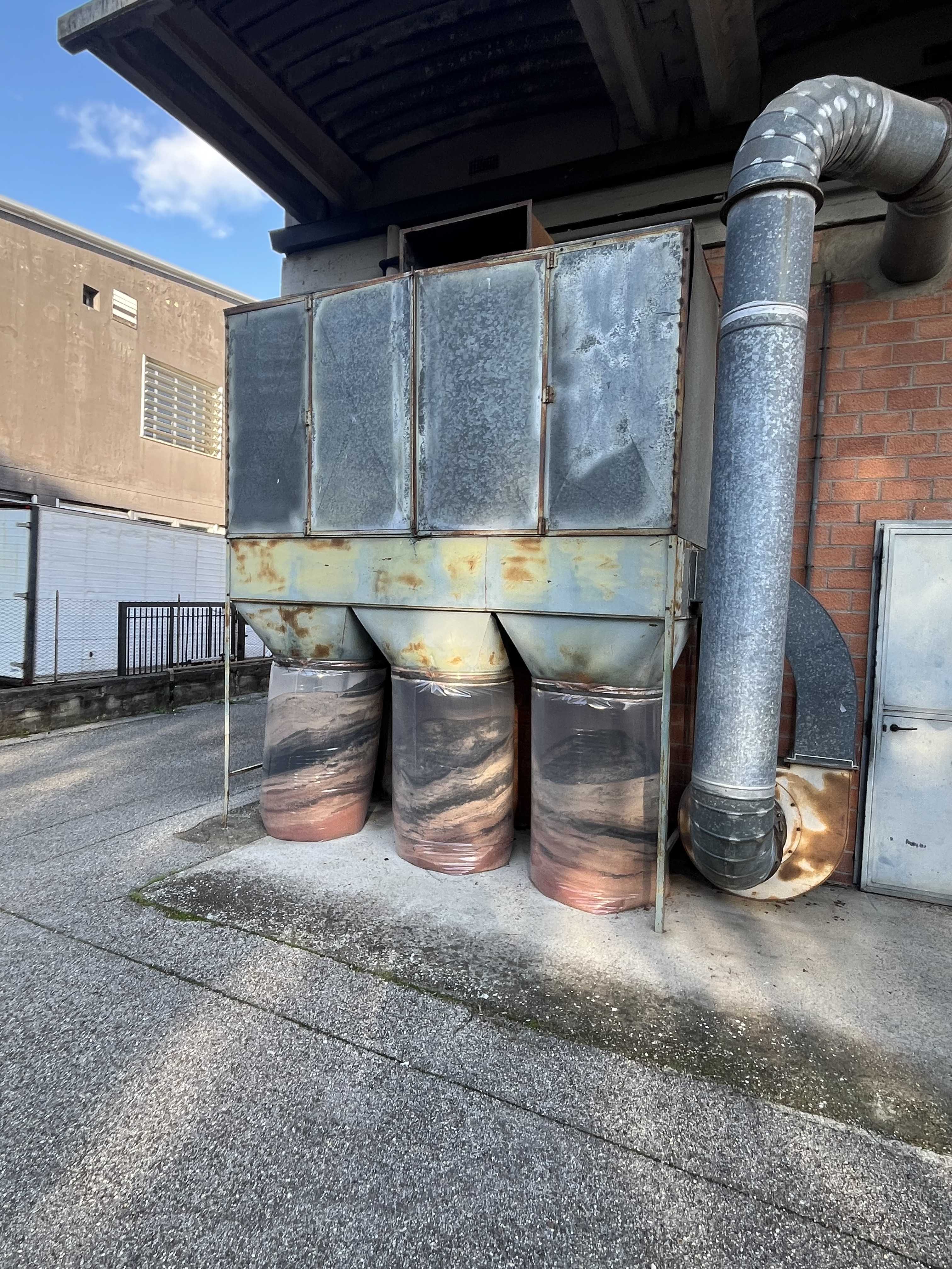 Lavorazione pelli e cuoio in vendita