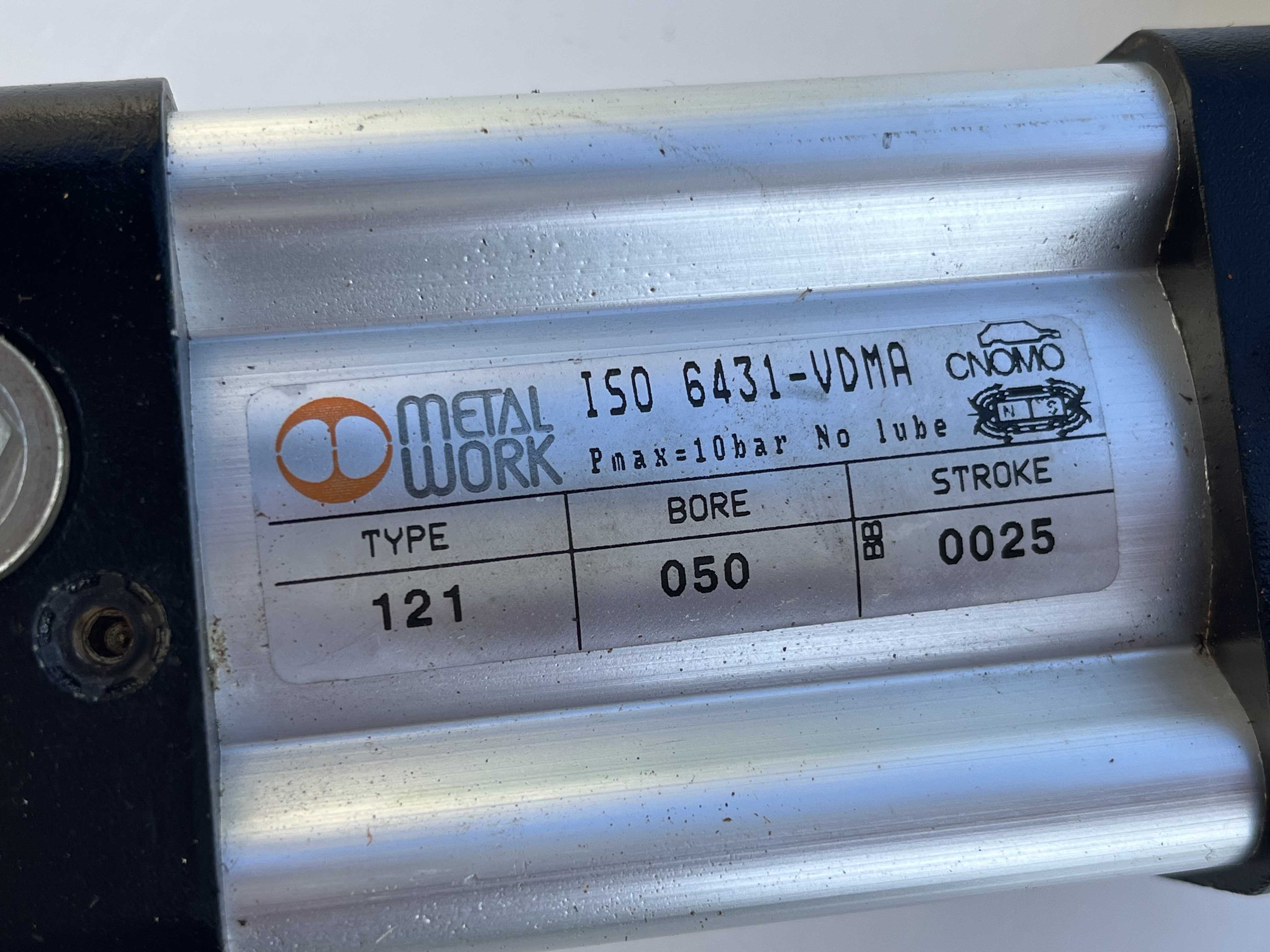 Cilindro pneumatico Metal Work ISO 6431-VDMA  in vendita - foto 3