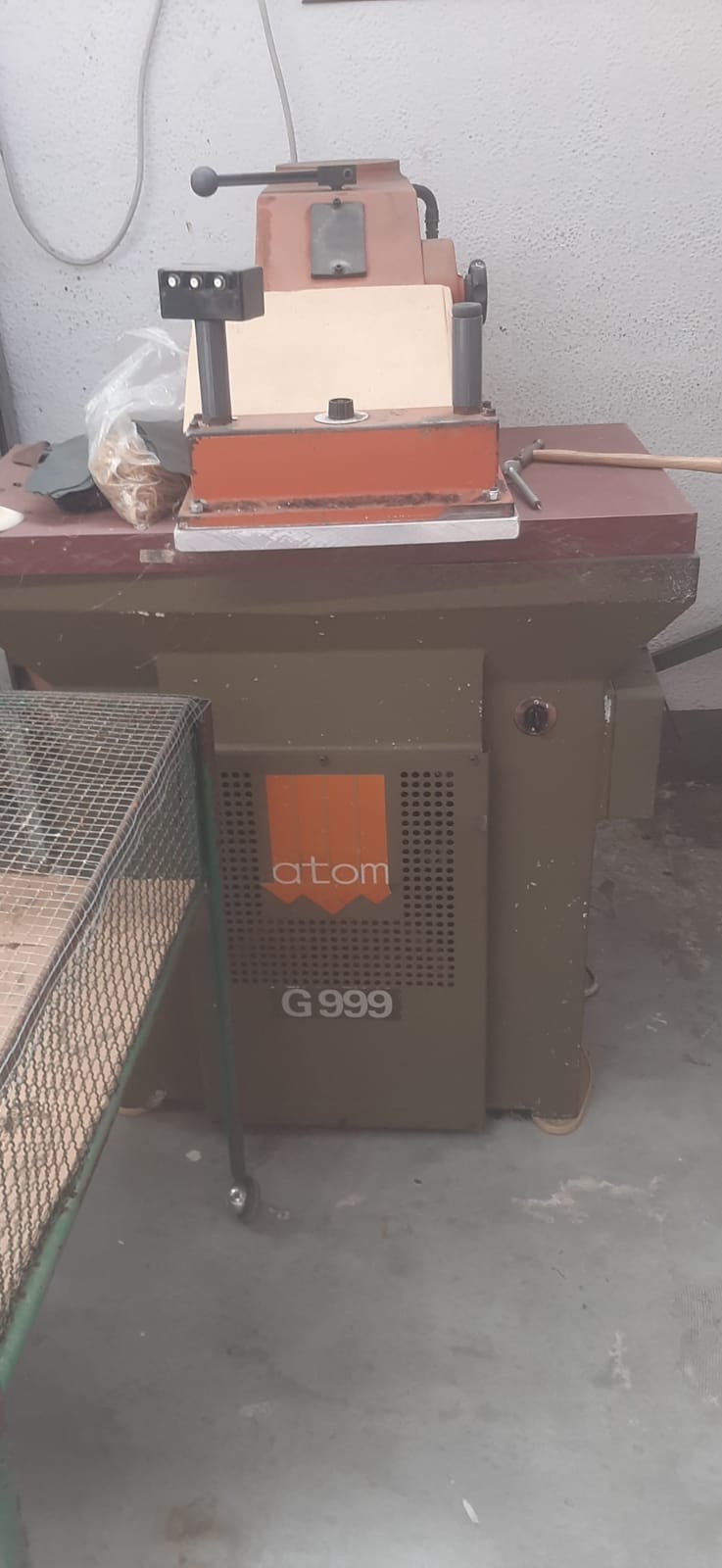 Atom G999 in vendita - foto 2