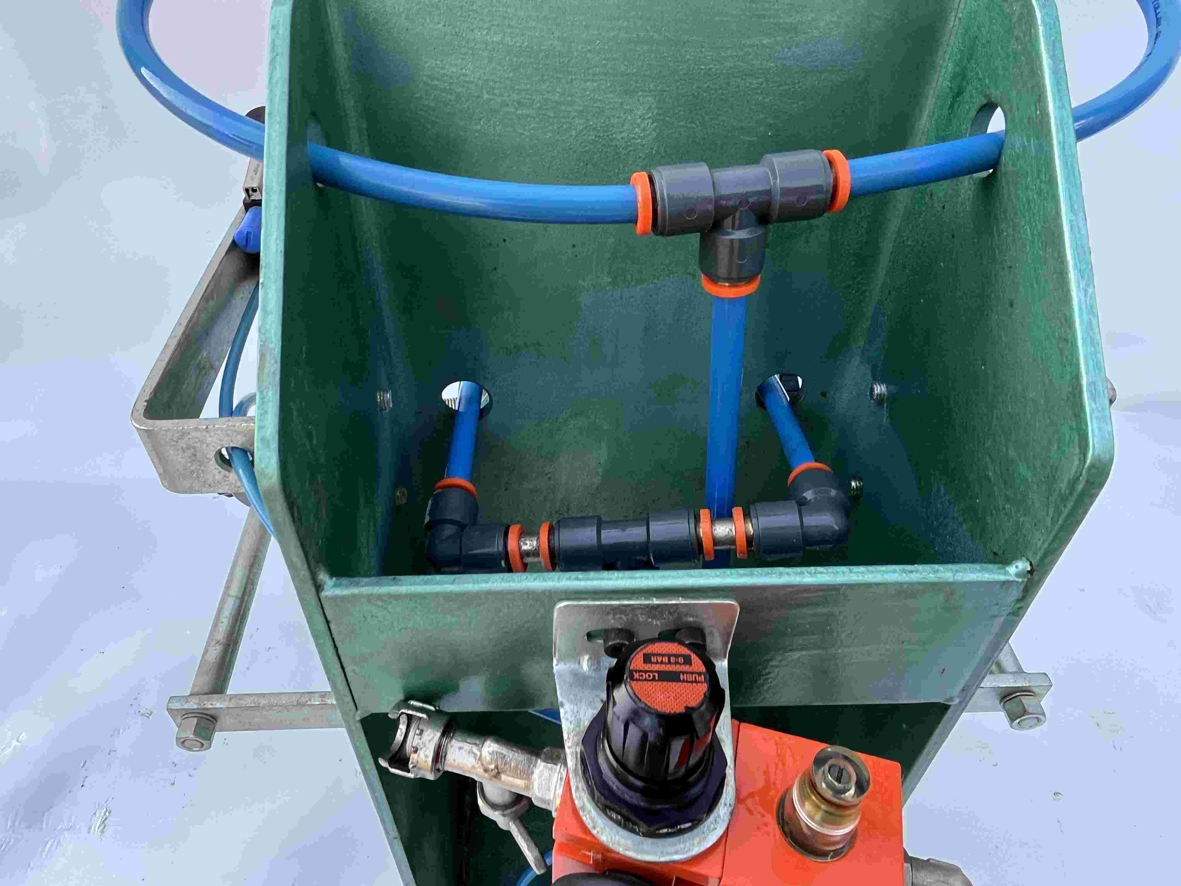 Occhiellatrice pneumatica a 2 teste in vendita - foto 2