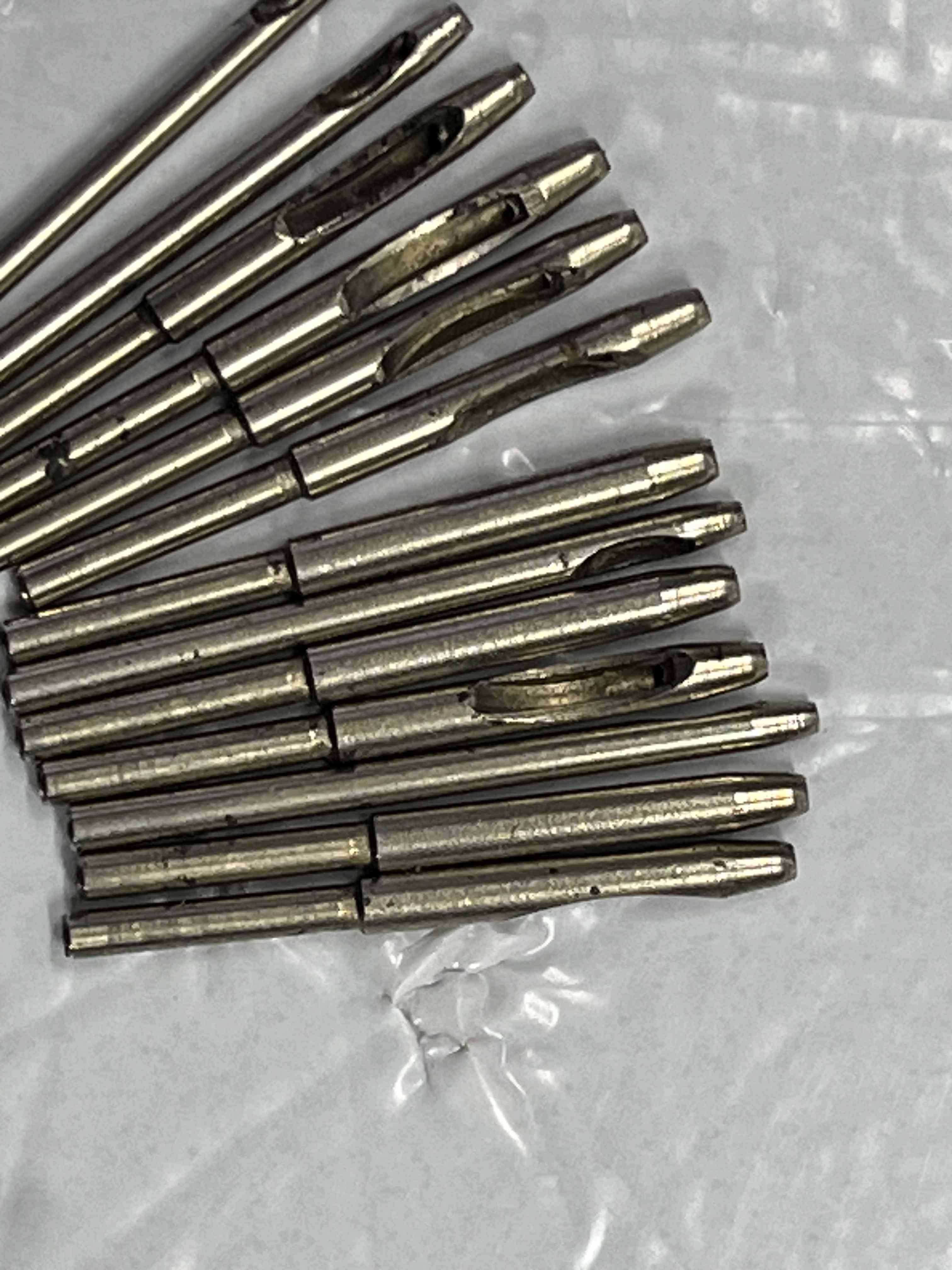 Punch Brass a 5 posti per foratura cuoio in vendita - foto 7