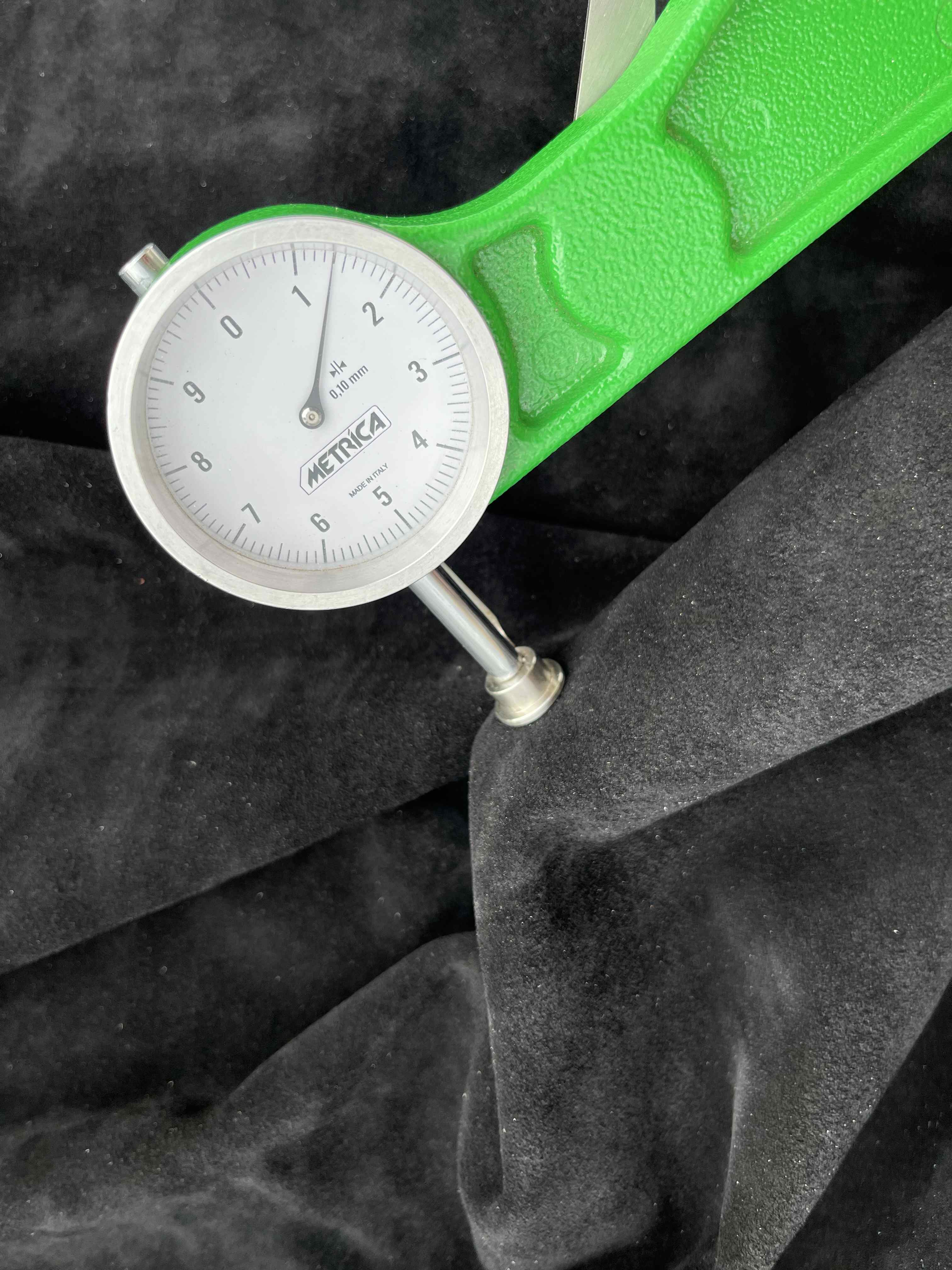 Stock pellame scamosciato colori vari per export in vendita - foto 6