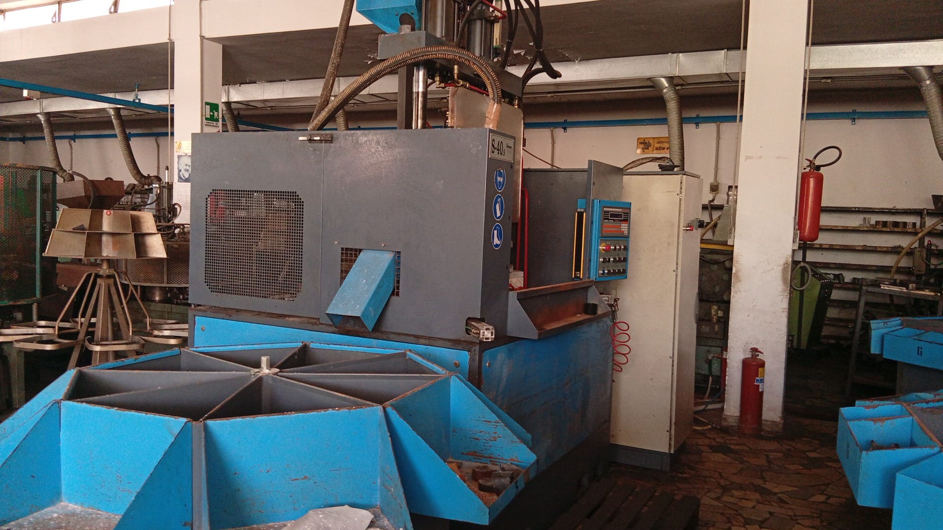 SIREM S40S Pressa rotativa stampaggio Tacchi Suola in vendita - foto 6