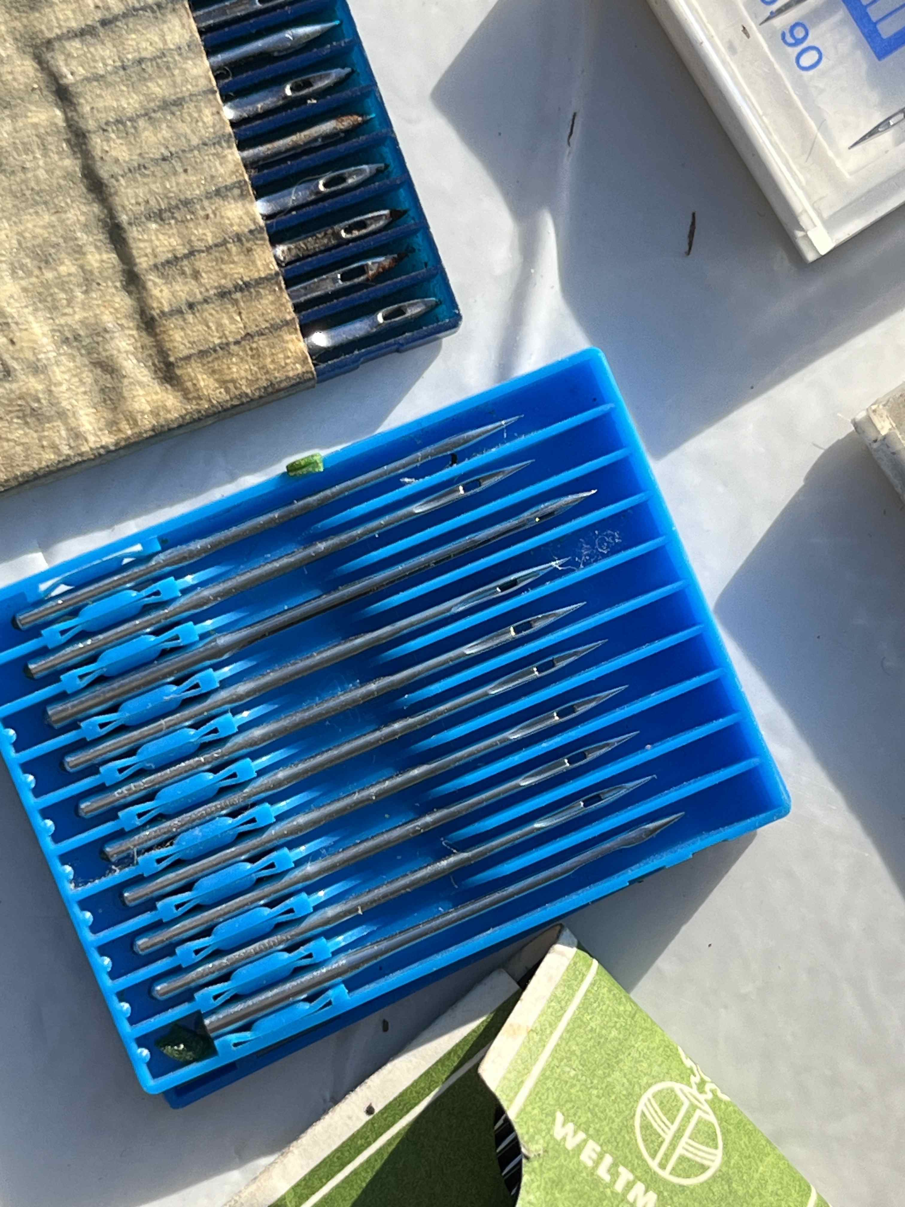 250 Aghi macchina per cucire la pelle industriale in vendita - foto 6