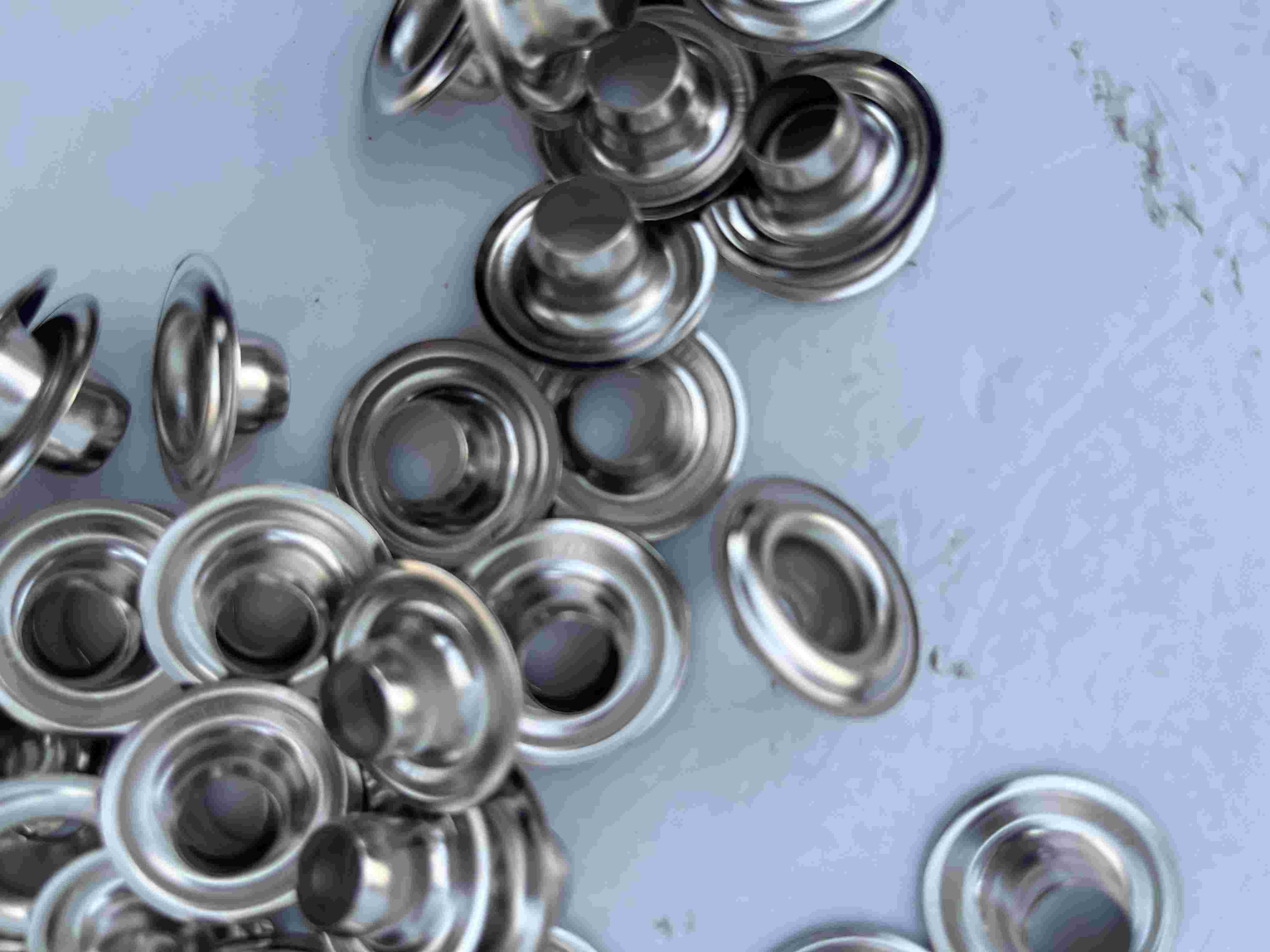 Q44 Occhielli metallici per teloni diametro 23 – KG 11 in vendita - foto 3