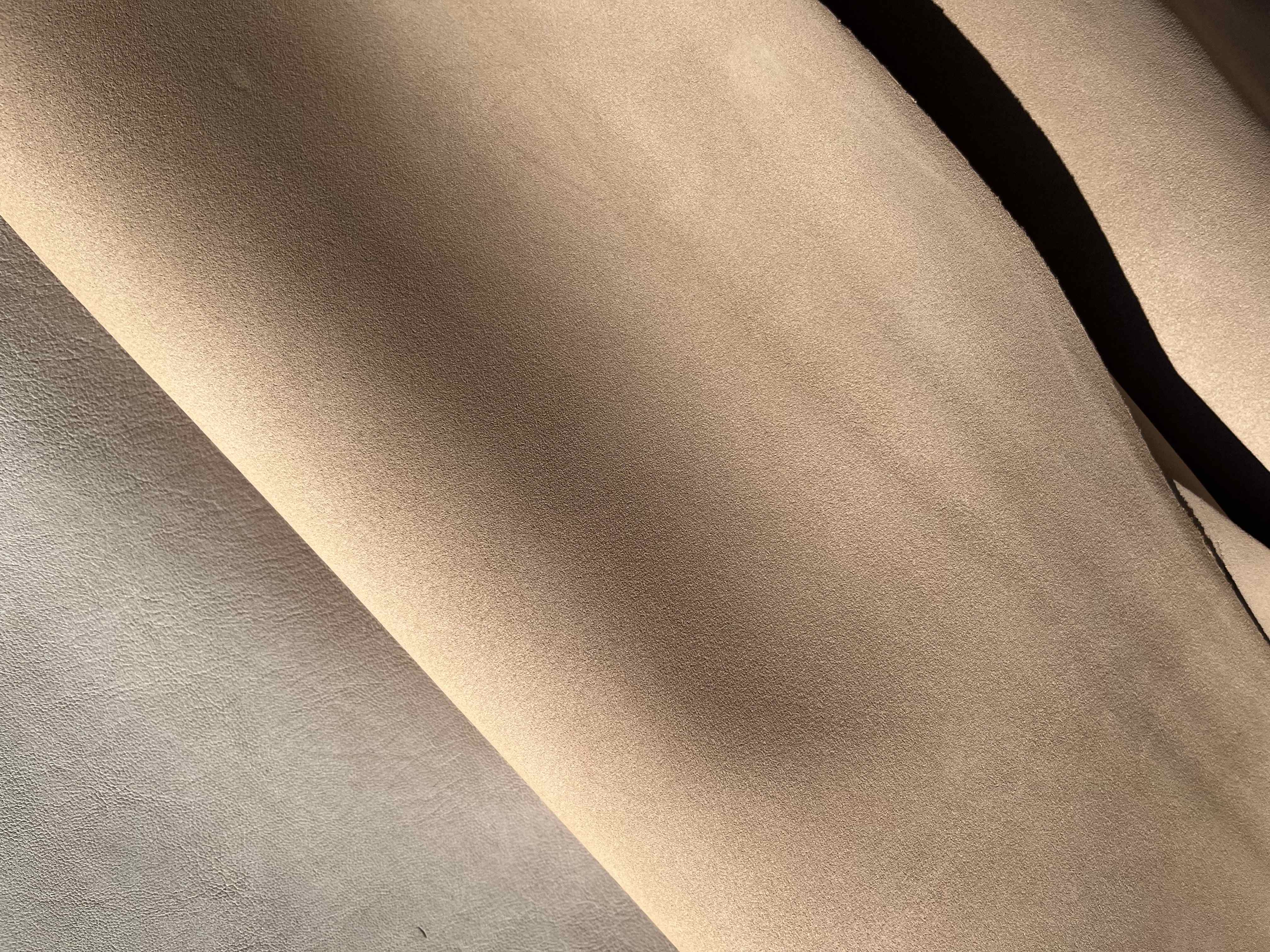 Stock pellame camoscina colori vari per export in vendita - foto 11