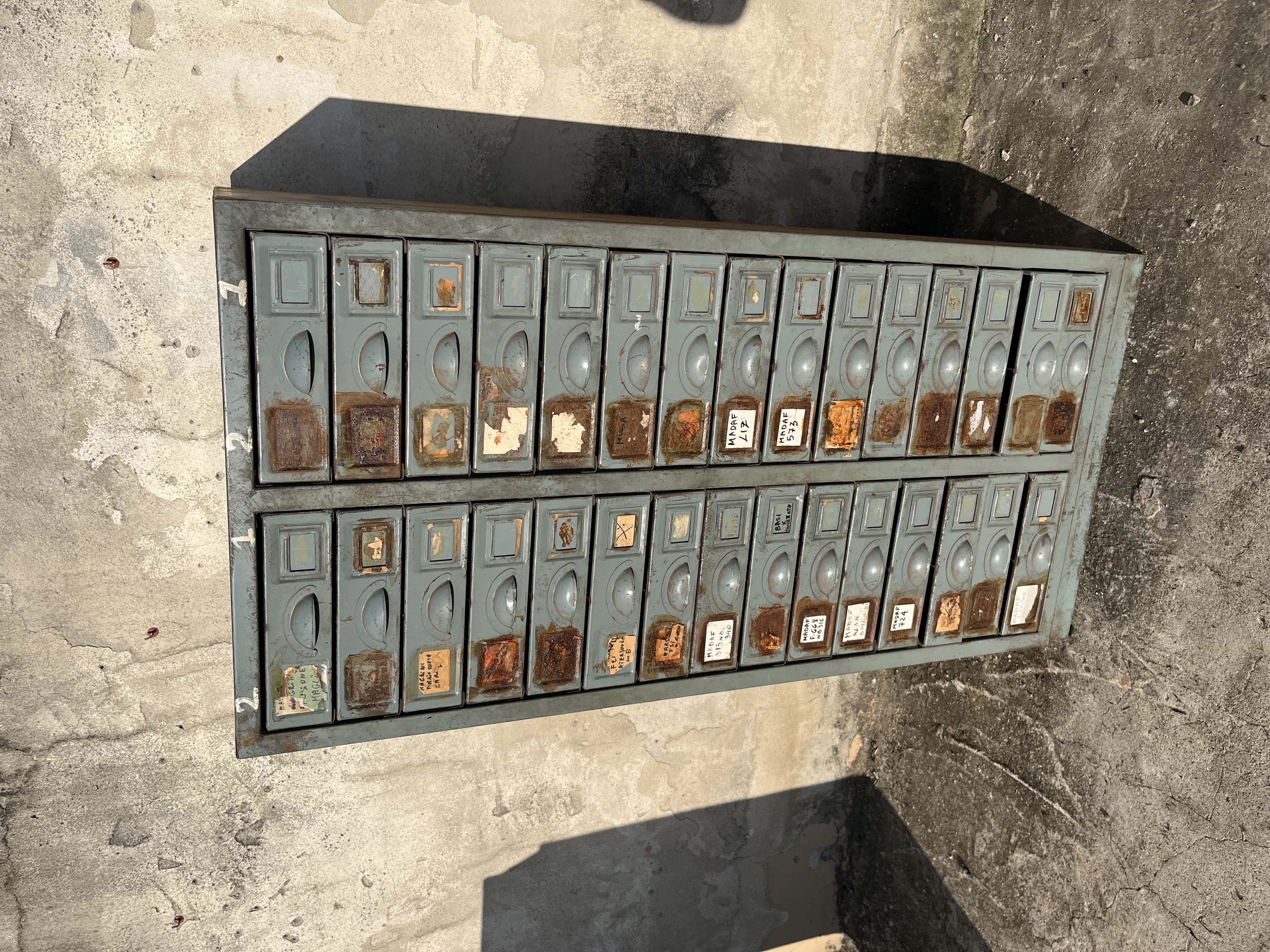 Scaffalature in vendita