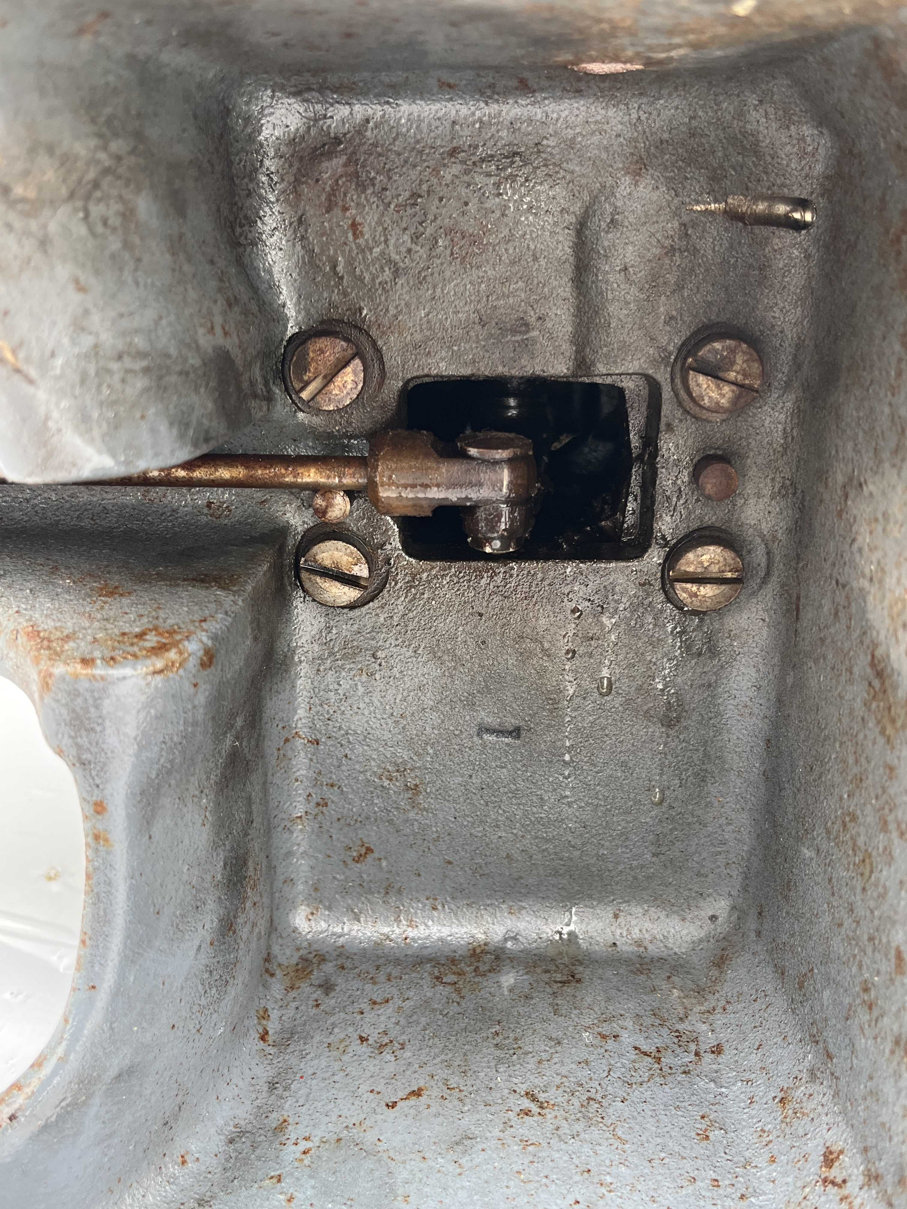 Singer 29k171 Macchina a rotella da riparatore in vendita - foto 12