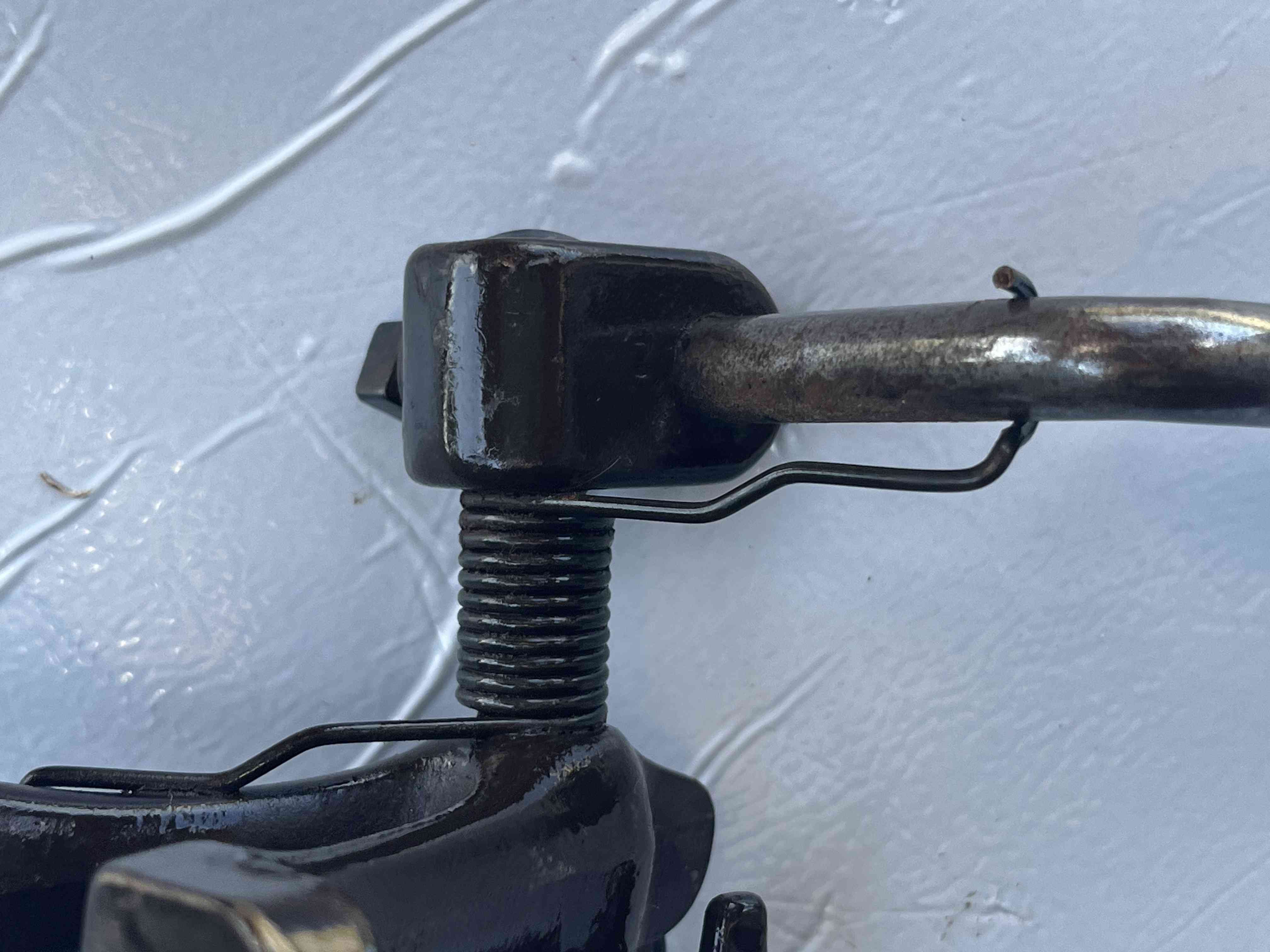 D51 PFAFF Leva alza piedino macchine da cucire in vendita - foto 3