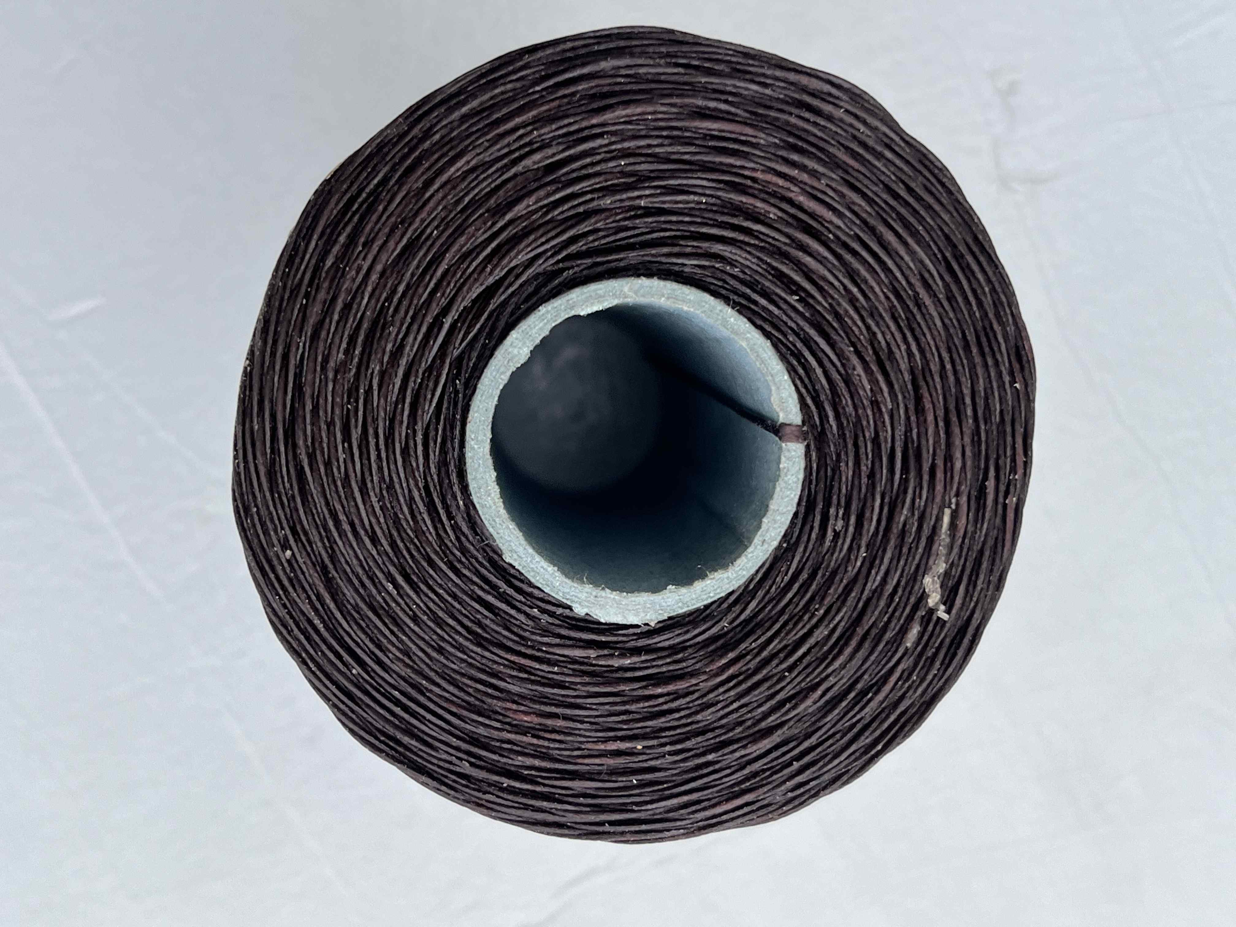 Spago cerato per cucire a mano pellame Brown – 25/16 in vendita - foto 3