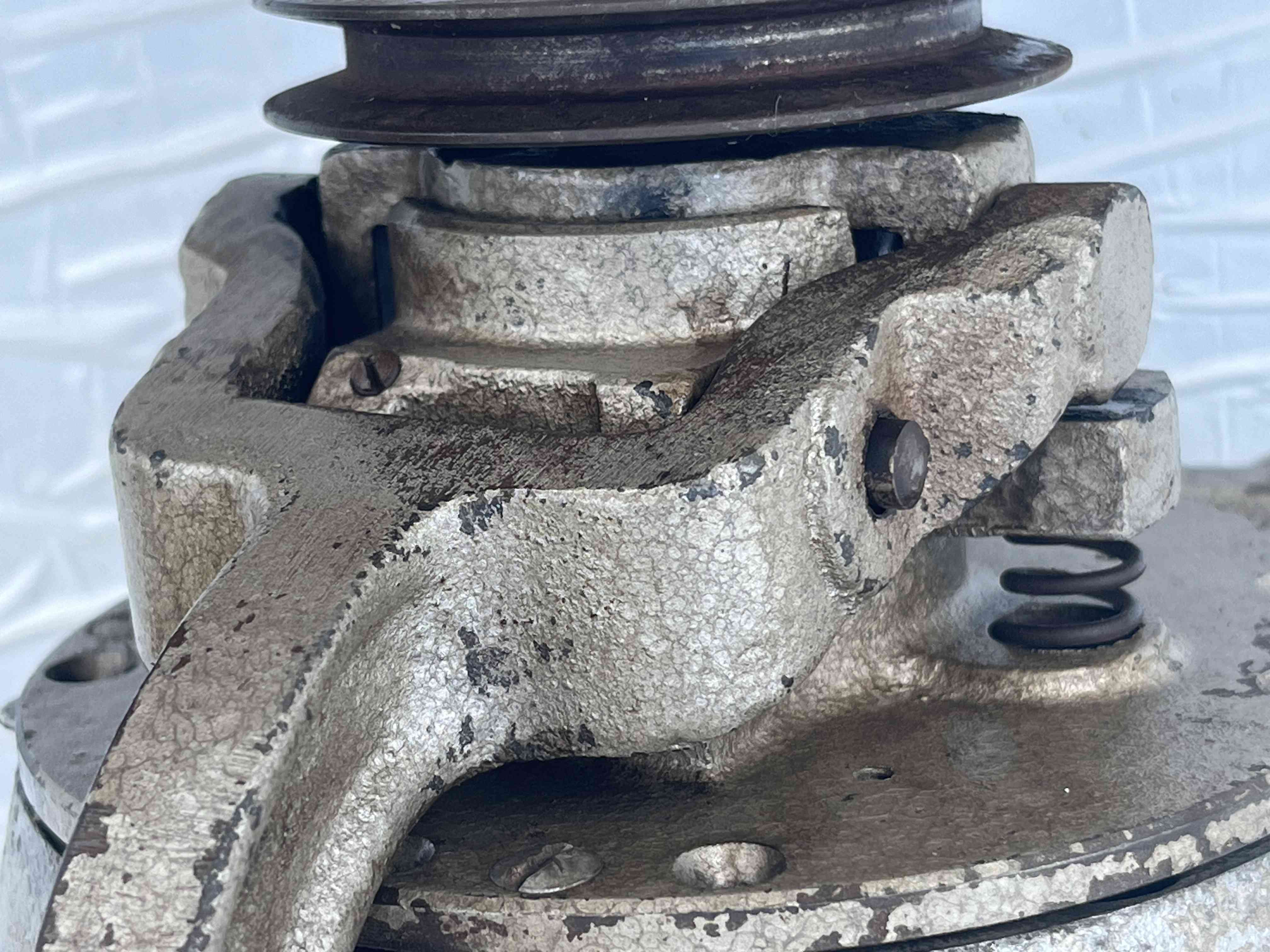 PFAFF Motore macchina da Cucire 380 – 2800 Giri in vendita - foto 2