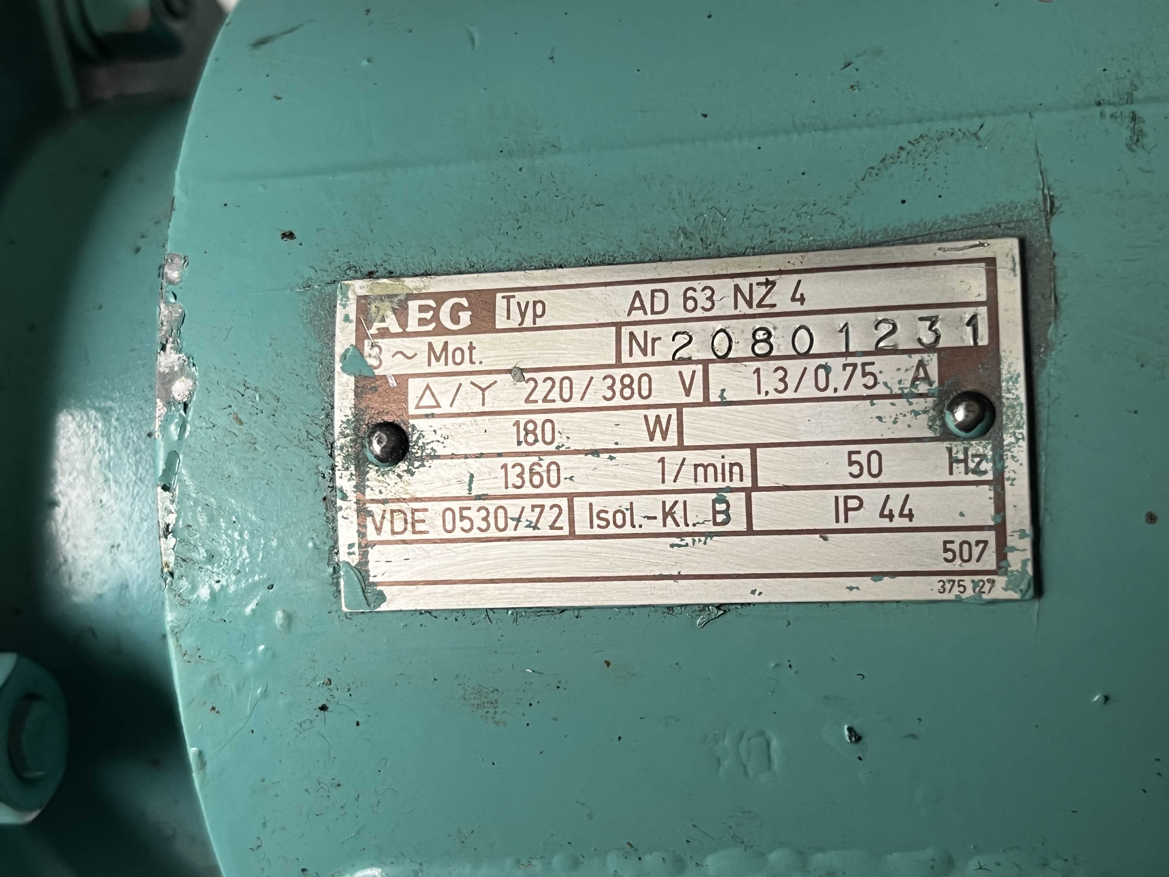 BONFIGLIOLI  MVF49/N Motoriduttore -  Rapp. 1.80 in vendita - foto 5