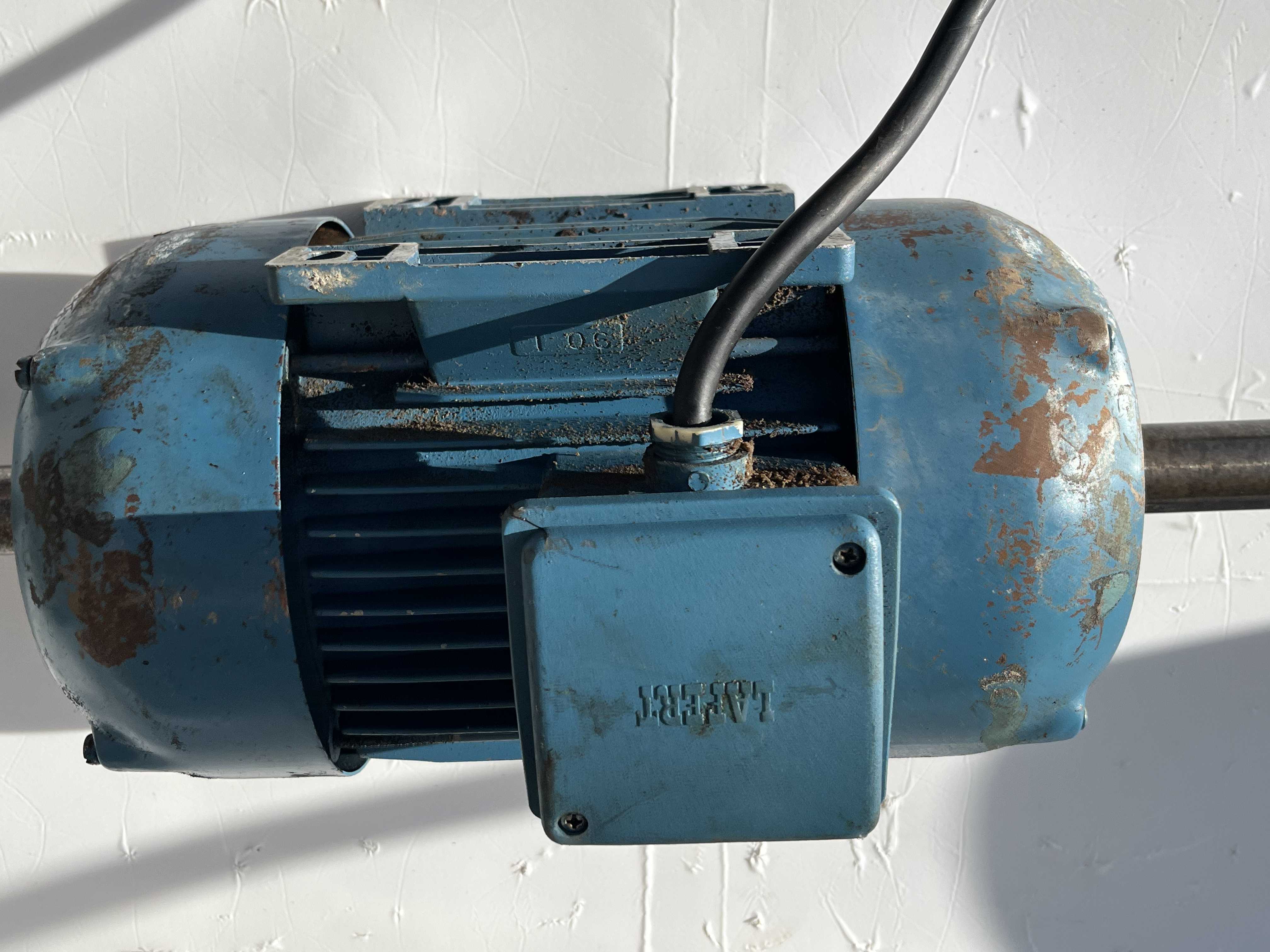 Motore Trifase bialbero HP 3 doppia velocità  in vendita - foto 4