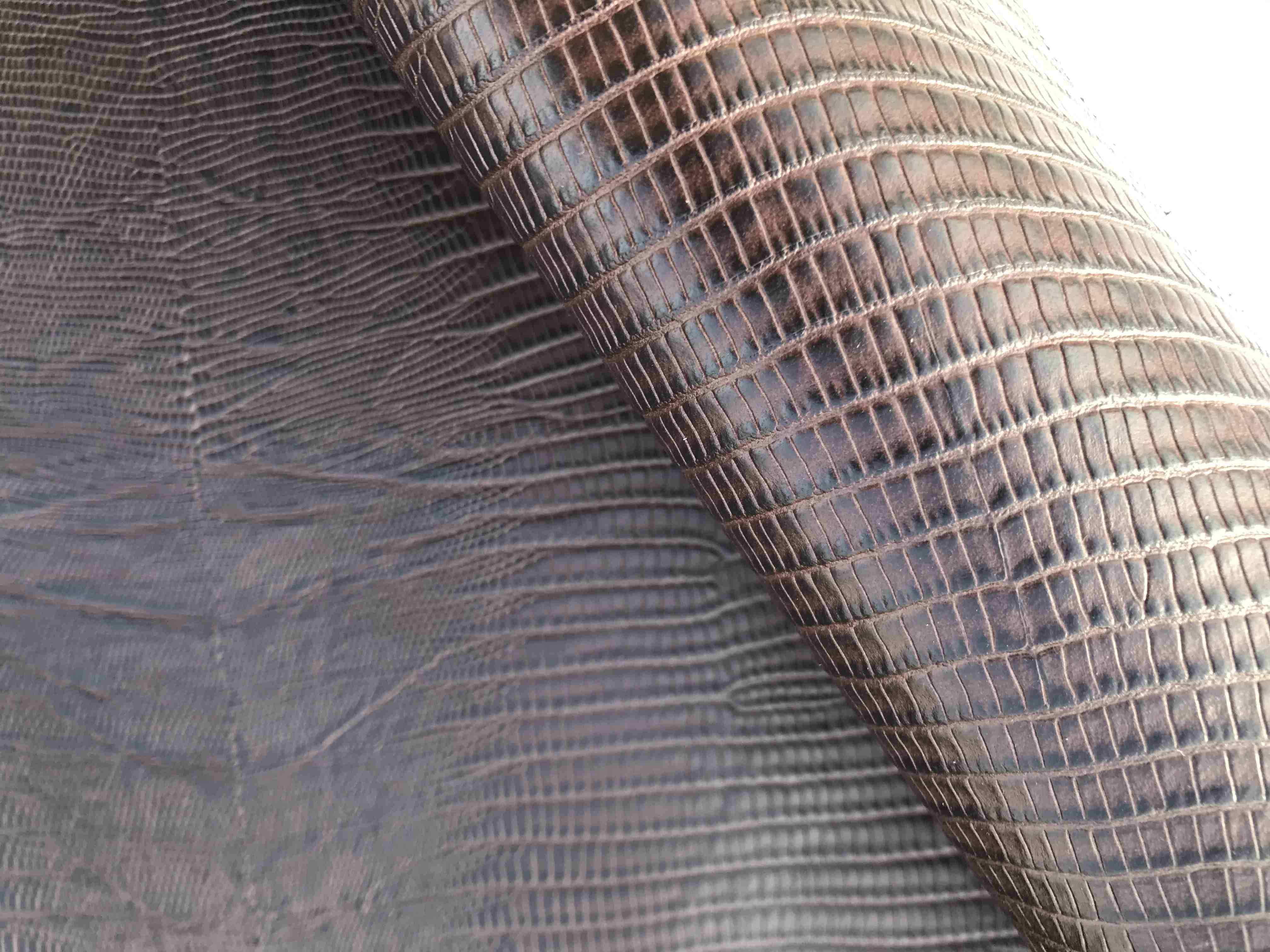 Stock 50 spalle stampa lucertola T. Moro - sp, 1,5 in vendita - foto 1