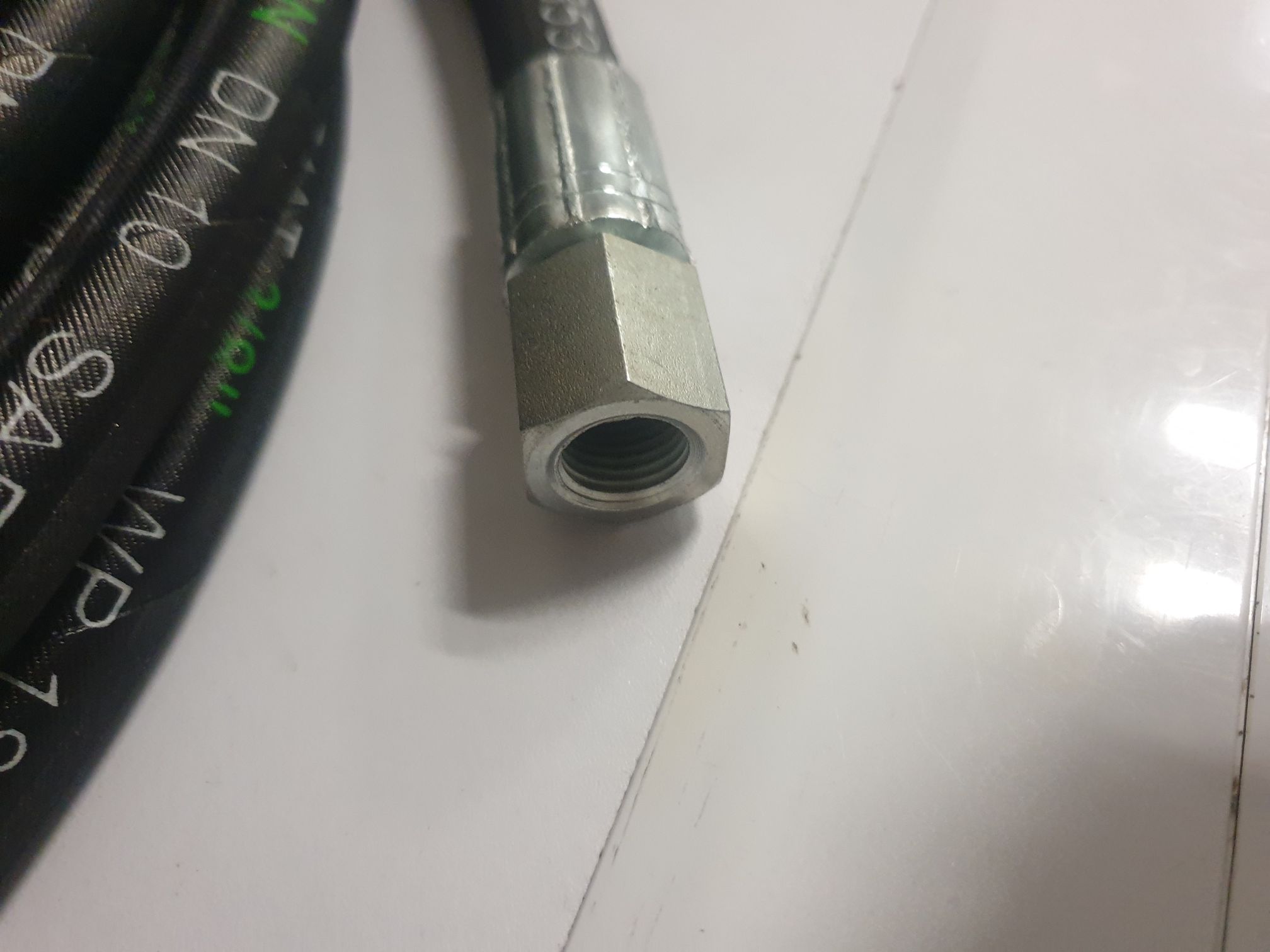 Tubi flessibili raccordati in vendita - foto 4